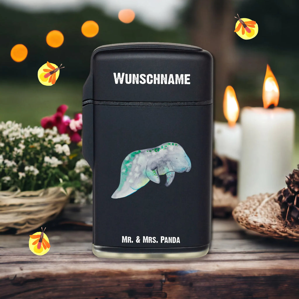 Personalised lighter manatee Relax Feuerzeug Mit Text, Personalisiertes Feuerzeug, Feuerzeug Mit Persönlicher Gravur, Feuerzeug mit Widmung, Feuerzeug Mit Wunschtext, Feuerzeug Personalisiert, Graviertes Feuerzeug, Feuerzeug Als Geschenk Personalisiert, Feuerzeug Mit Gravur, Feuerzeug Mit Initialen, Feuerzeug Mit Widmung, Feuerzeug Mit Namen, Feuerzeug Für Männer Mit Namen, Feuerzeug Für Frauen Personalisiert, Individuelles Feuerzeug, Feuerzeug Mit Spruch, Feuerzeug Geschenk Mit Namen, Feuerzeug Bedrucken Lassen, Feuerzeug Mit Wunschname, Feuerzeug Mit Gas nachfüllbar, Feuerzeug Selbst Gestalten, Hochwertiges Feuerzeug Mit Namen, Feuerzeug Mit Datum, Feuerzeug Mit Namen Und Symbol, Meerestiere, Meer, Urlaub, Süßigkeiten, Seekuh, Seekühe, Diät, Abnehmen, Diätwahn, Zucker, Essen