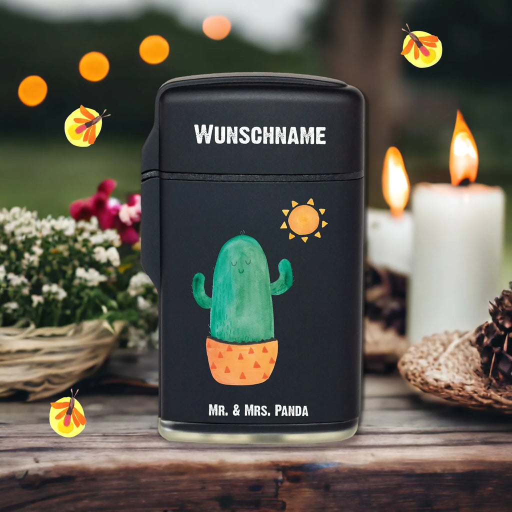 Personalisiertes Feuerzeug Kaktus Sonnenanbeter Individuelles Feuerzeug, Feuerzeug Geschenk Mit Namen, Feuerzeug Mit Initialen, Feuerzeug Mit Datum, Feuerzeug Mit Persönlicher Gravur, Feuerzeug Mit Wunschname, Feuerzeug Mit Namen Und Symbol, Feuerzeug Als Geschenk Personalisiert, Feuerzeug Mit Text, Feuerzeug Mit Wunschtext, Feuerzeug Mit Gravur, Feuerzeug Für Männer Mit Namen, Feuerzeug Selbst Gestalten, Feuerzeug Personalisiert, Feuerzeug Mit Gas nachfüllbar, Feuerzeug Mit Spruch, Feuerzeug Für Frauen Personalisiert, Hochwertiges Feuerzeug Mit Namen, Feuerzeug mit Widmung, Feuerzeug Bedrucken Lassen, Feuerzeug Mit Widmung, Personalisiertes Feuerzeug, Graviertes Feuerzeug, Feuerzeug Mit Namen, Kaktus, Kakteen, Scheidung, Liebe Kaktusliebe, Glück, Trennung, Neustart, glücklich, Motivation, Freundin, Sonne, Liebeskummer, Ehebruch, Geschenkidee, Sonnenschein, Liebeskummer Geschenk