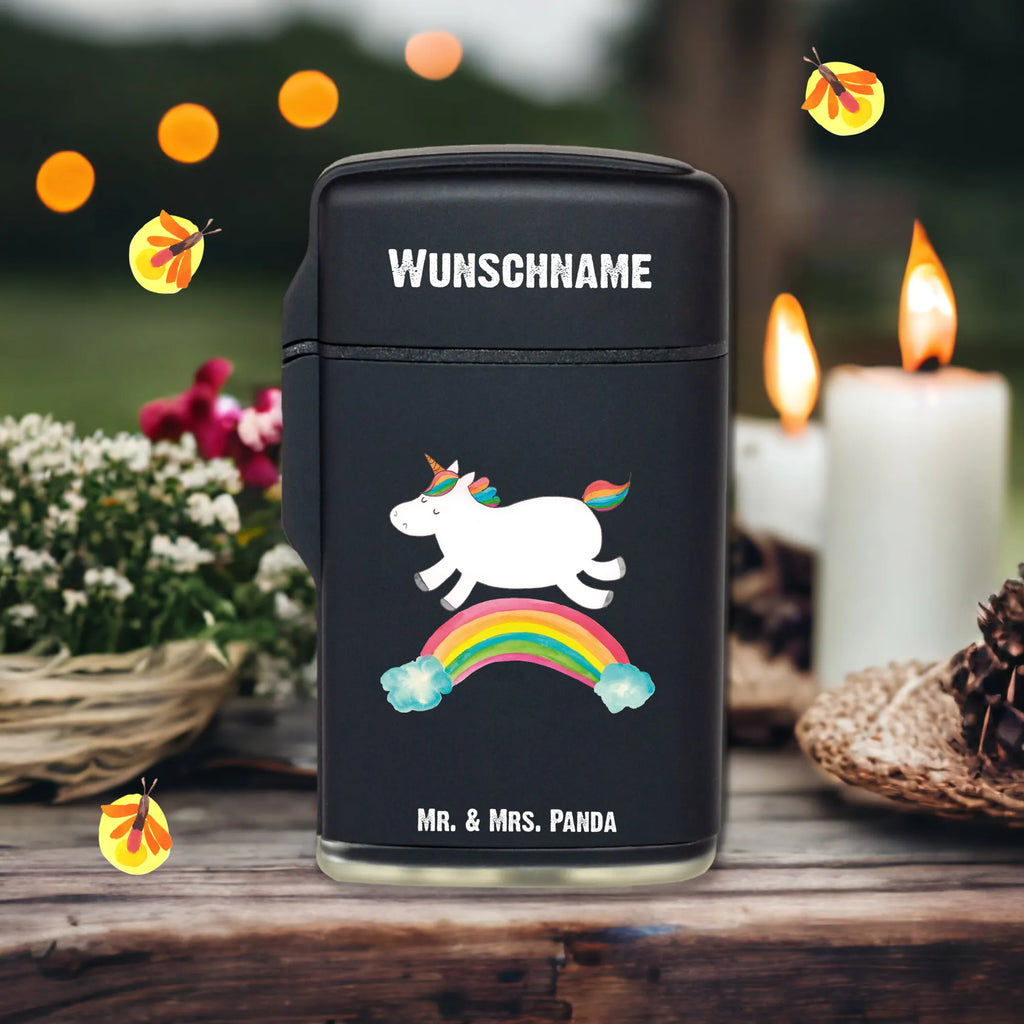 Personalisiertes Feuerzeug Einhorn Regenbogen Feuerzeug Für Frauen Personalisiert, Feuerzeug Mit Gas nachfüllbar, Feuerzeug Mit Namen, Feuerzeug mit Widmung, Feuerzeug Mit Spruch, Personalisiertes Feuerzeug, Feuerzeug Mit Gravur, Feuerzeug Selbst Gestalten, Graviertes Feuerzeug, Hochwertiges Feuerzeug Mit Namen, Feuerzeug Mit Wunschtext, Feuerzeug Mit Text, Feuerzeug Als Geschenk Personalisiert, Feuerzeug Mit Widmung, Feuerzeug Geschenk Mit Namen, Feuerzeug Mit Wunschname, Feuerzeug Mit Initialen, Feuerzeug Mit Persönlicher Gravur, Feuerzeug Mit Datum, Feuerzeug Mit Namen Und Symbol, Feuerzeug Personalisiert, Feuerzeug Bedrucken Lassen, Feuerzeug Für Männer Mit Namen, Individuelles Feuerzeug, Einhorn, Einhörner, Einhorn Deko, Unicorn, Einhornautobahn, Einhornpower, Erwachsenwerden, Glitzer, Regenbogen