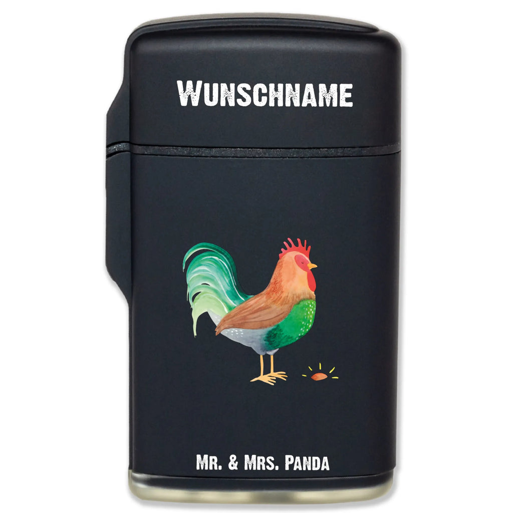 Personalisiertes Feuerzeug Hahn mit Korn Individuelles Feuerzeug, Feuerzeug Personalisiert, Feuerzeug Mit Gas nachfüllbar, Feuerzeug Mit Widmung, Feuerzeug Für Männer Mit Namen, Personalisiertes Feuerzeug, Feuerzeug Mit Spruch, Feuerzeug Mit Persönlicher Gravur, Feuerzeug Mit Datum, Feuerzeug Mit Gravur, Feuerzeug Mit Wunschname, Graviertes Feuerzeug, Feuerzeug Als Geschenk Personalisiert, Feuerzeug Selbst Gestalten, Feuerzeug Mit Namen Und Symbol, Hochwertiges Feuerzeug Mit Namen, Feuerzeug Mit Namen, Feuerzeug Für Frauen Personalisiert, Feuerzeug Mit Text, Feuerzeug Mit Initialen, Feuerzeug Bedrucken Lassen, Feuerzeug Mit Wunschtext, Feuerzeug Geschenk Mit Namen, Feuerzeug mit Widmung, Bauernhof, Hoftiere, Landwirt, Landwirtin, Henne, Eier, Hahn, Korn, Natur