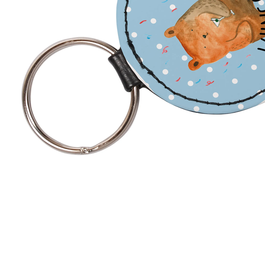 Personalisierter Schlüsselanhänger Bär Party Metall Schlüsselanhänger Mit Namen, Schlüsselanhänger Für Haus Mit Gravur, Schlüsselanhänger Mit Widmung, Schlüsselanhänger Modern Mit Namen, Schlüsselanhänger Für Kinder Mit Namen, Schlüsselanhänger Mit Wunschtext, Schlüsselanhänger Mit Herz Und Gravur, Schlüsselanhänger Selbst Gestalten, Schlüsselanhänger Geschenk Personalisiert, Handgemachter Schlüsselanhänger Mit Wunschtext, Schlüsselanhänger Für Auto Mit Wunschtext, Schlüsselanhänger Für Paare Mit Wunschtext, Schlüsselanhänger Mit Namen, Schlüsselanhänger Mit Initialen, Freundschafts Schlüsselanhänger Mit Namen, Schlüsselanhänger Mit Datum, Personalisierter Schlüsselanhänger, Schlüsselanhänger Mit Botschaft, Schlüsselanhänger Mit Koordinaten, Schlüsselanhänger Für Männer Mit Gravur, Schlüsselanhänger Für Frauen Mit Wunschtext, Schlüsselanhänger Mit Spruch, Schlüsselanhänger Vintage Mit Gravur, Schlüsselanhänger Individuell, Schlüsselanhänger Mit Text, Filz Schlüsselanhänger Mit Text, Schlüsselanhänger Aus Holz Mit Wunschtext, Schlüsselanhänger Mit Gravur, Schlüsselanhänger Bedruckt, Schlüsselanhänger Aus Leder Mit Gravur, Schlüsselanhänger Liebevoll Gestaltet, Partner Schlüsselanhänger Personalisiert, Bär, Teddy, Teddybär, Gute Laune, Feiern, Lustig, Geschenk, Geburtstag, Geburtstagsgeschenk, Party, Mitbringsel, Abfeiern