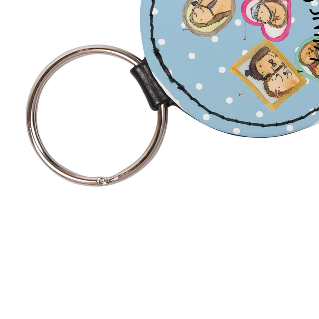 Personalised key ring Rodzina jeży Schlüsselanhänger Selbst Gestalten, Metall Schlüsselanhänger Mit Namen, Personalisierter Schlüsselanhänger, Schlüsselanhänger Mit Herz Und Gravur, Schlüsselanhänger Für Frauen Mit Wunschtext, Schlüsselanhänger Für Männer Mit Gravur, Schlüsselanhänger Für Paare Mit Wunschtext, Schlüsselanhänger Aus Holz Mit Wunschtext, Schlüsselanhänger Individuell, Schlüsselanhänger Geschenk Personalisiert, Schlüsselanhänger Bedruckt, Partner Schlüsselanhänger Personalisiert, Schlüsselanhänger Mit Datum, Schlüsselanhänger Mit Wunschtext, Schlüsselanhänger Modern Mit Namen, Schlüsselanhänger Mit Koordinaten, Schlüsselanhänger Mit Text, Schlüsselanhänger Für Haus Mit Gravur, Schlüsselanhänger Für Kinder Mit Namen, Schlüsselanhänger Mit Initialen, Schlüsselanhänger Vintage Mit Gravur, Schlüsselanhänger Mit Botschaft, Freundschafts Schlüsselanhänger Mit Namen, Handgemachter Schlüsselanhänger Mit Wunschtext, Filz Schlüsselanhänger Mit Text, Schlüsselanhänger Aus Leder Mit Gravur, Schlüsselanhänger Mit Widmung, Schlüsselanhänger Für Auto Mit Wunschtext, Schlüsselanhänger Liebevoll Gestaltet, Muttertag, Vatertag, Mama, Papa, Oma, Opa, Familie, Schwester, Bruder, Igel, Liebe, Zusammenhalt, Bilder, Glück