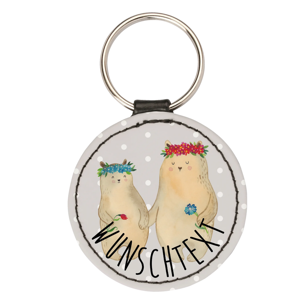 Personalisierter Schlüsselanhänger Bären mit Blumenkranz Schlüsselanhänger Mit Gravur, Schlüsselanhänger Mit Widmung, Schlüsselanhänger Mit Herz Und Gravur, Schlüsselanhänger Geschenk Personalisiert, Schlüsselanhänger Liebevoll Gestaltet, Schlüsselanhänger Mit Datum, Schlüsselanhänger Mit Spruch, Schlüsselanhänger Für Haus Mit Gravur, Schlüsselanhänger Vintage Mit Gravur, Schlüsselanhänger Mit Koordinaten, Schlüsselanhänger Mit Wunschtext, Schlüsselanhänger Selbst Gestalten, Schlüsselanhänger Für Frauen Mit Wunschtext, Schlüsselanhänger Für Kinder Mit Namen, Schlüsselanhänger Aus Leder Mit Gravur, Schlüsselanhänger Für Paare Mit Wunschtext, Schlüsselanhänger Für Auto Mit Wunschtext, Partner Schlüsselanhänger Personalisiert, Schlüsselanhänger Für Männer Mit Gravur, Schlüsselanhänger Aus Holz Mit Wunschtext, Filz Schlüsselanhänger Mit Text, Schlüsselanhänger Modern Mit Namen, Schlüsselanhänger Mit Botschaft, Personalisierter Schlüsselanhänger, Freundschafts Schlüsselanhänger Mit Namen, Schlüsselanhänger Individuell, Schlüsselanhänger Mit Initialen, Schlüsselanhänger Mit Text, Handgemachter Schlüsselanhänger Mit Wunschtext, Schlüsselanhänger Bedruckt, Metall Schlüsselanhänger Mit Namen, Schlüsselanhänger Mit Namen, Familie, Vatertag, Muttertag, Bruder, Schwester, Mama, Papa, Oma, Opa, weltbeste Mama, Vorbild, Tochter, Lieblingsmensch, Geschenk Mama. Muttertag, Lieblingsmama, Kinder, Kind, Bär, Family, Mutti, Mami, Töchter, Mutter, beste Mutter, Bären