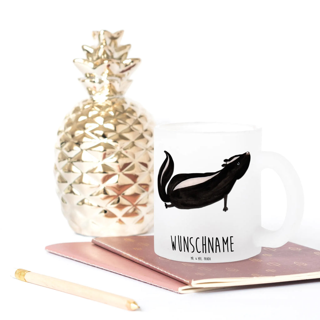 Personalized Tea Cup skunk yoga Glas Teebecher, Tasse Für Tee Mit Wunschtext, Teetasse Personalisiert, Emailletasse Mit Wunschtext, Firmengeschenk mit Wunschtext, Teetasse aus Glas, Tasse Für Tee Mit Namen, Vintage Teetasse Mit Gravur, Mikrowellengeeignete Teetasse Mit Namen, Spülmaschinenfeste Teetasse Mit Text, Lustige Teetasse Mit Namen, Teetasse Geschenk Personalisiert, Teegläser, Werbegeschenk mit Firmennamen, Teetasse Für Kinder Mit Wunschtext, Teetasse Für Männer Mit Namen, Teetasse Mit Wunschtext, Teetasse Bedruckt Mit Wunschtext, Teetasse Mit Tiermotiv Und Wunschtext, Teetasse Mit Henkel Und Text, Lieblings Teetasse Mit Wunschtext, Personalisierte Teetasse, Teetasse Mit Initialen, Teetasse Modern Personalisiert, Porzellantasse Mit Gravur, Teetasse Mit Gravur, Teetasse Selbst Gestalten, Teetasse Mit Liebevollem Text, Design Teetasse Mit Gravur, Keramiktasse Mit Namen, Teetasse Für Frauen Mit Spruch, Nachhaltige Teetasse Mit Wunschtext, Kleine Teetasse Mit Wunschtext, Teetasse Groß Mit Namen, Glas Teetasse Personalisiert, Teetasse Mit Namen, Stinktier, Skunk, Yoga, Lache, Wildtier, Liebe, Stinki, Raubtier, Stinker, Lebe, Namaste