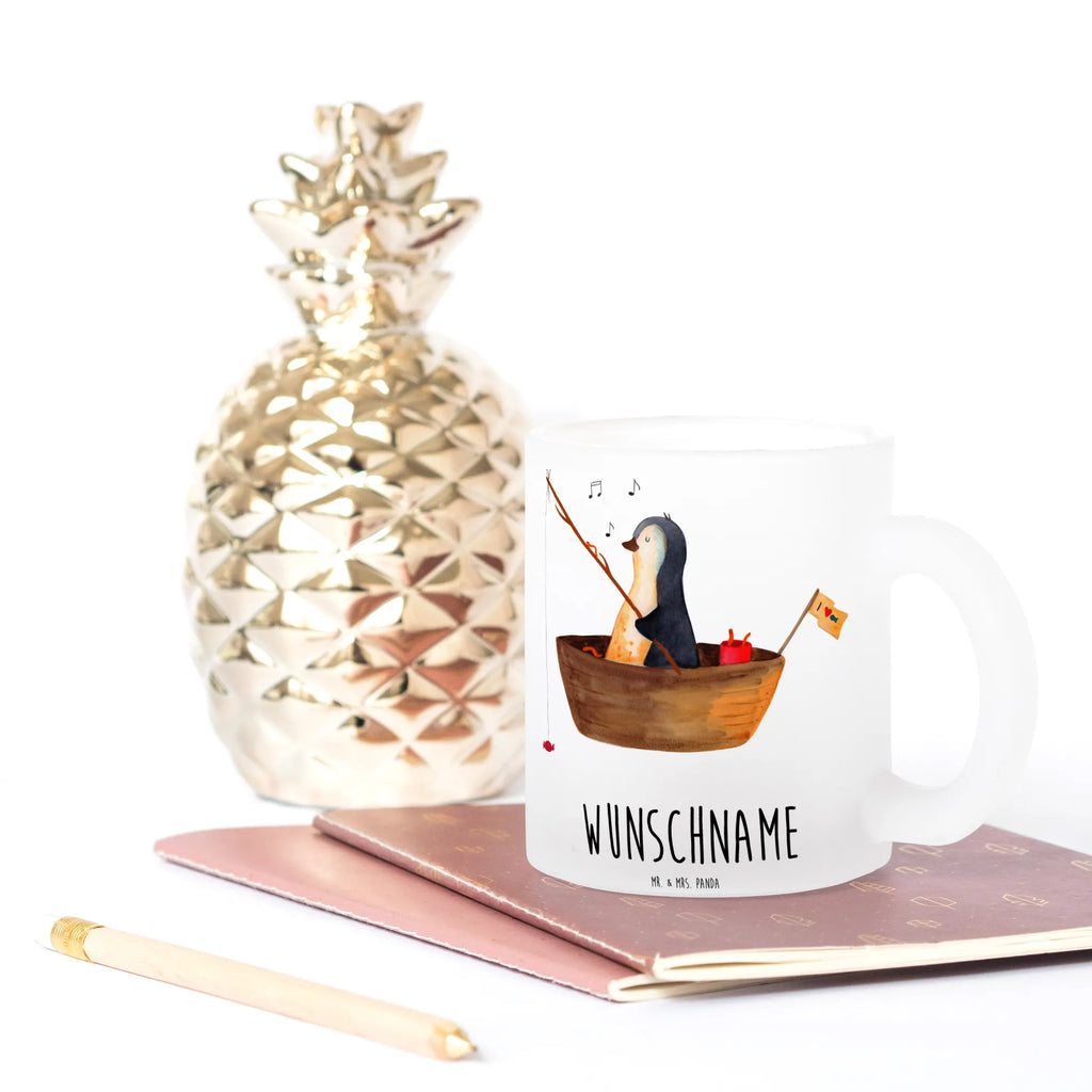 Personalisierte Teetasse Pinguin Angelboot Lustige Teetasse Mit Namen, Teetasse Mit Spruch, Kleine Teetasse Mit Wunschtext, Tasse Für Tee Mit Namen, Design Teetasse Mit Gravur, Glas Teetasse Personalisiert, Teetasse Geschenk Personalisiert, Teetasse Mit Wunschtext, Teetasse Groß Mit Namen, Teetasse Für Kinder Mit Wunschtext, Tasse Für Tee Mit Wunschtext, Teetasse Mit Namen, Nachhaltige Teetasse Mit Wunschtext, Teetasse Mit Liebevollem Text, Teetasse Mit Tiermotiv Und Wunschtext, Teetasse Mit Henkel Und Text, Teetasse Personalisiert, Keramiktasse Mit Namen, Emailletasse Mit Wunschtext, Spülmaschinenfeste Teetasse Mit Text, Werbegeschenk mit Firmennamen, Mikrowellengeeignete Teetasse Mit Namen, Teetasse Bedruckt Mit Wunschtext, Teetasse Mit Initialen, Teetasse Für Frauen Mit Spruch, Teetasse Mit Gravur, Porzellantasse Mit Gravur, Teetasse Selbst Gestalten, Vintage Teetasse Mit Gravur, Teetasse Für Männer Mit Namen, Lieblings Teetasse Mit Wunschtext, Personalisierte Teetasse, Teetasse Modern Personalisiert, Firmengeschenk mit Wunschtext, Pinguin, Neuanfang, Angeln, Geschenkidee Liebeskummer, Lebenslust, Leben, Angelboot, Trennung, Boot, Pinguine, Motivation, genießen, Neustart, Scheidung