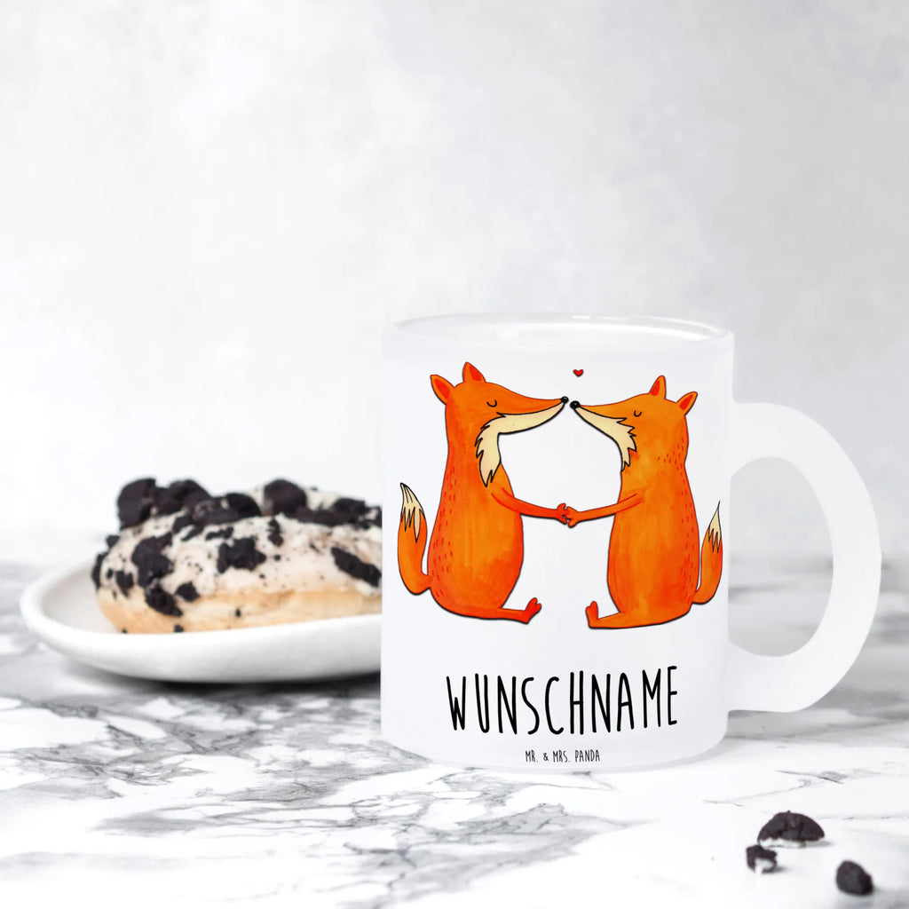 Personalisierte Teetasse Füchse Liebe Teetasse aus Glas, Teetasse Mit Namen, Firmengeschenk mit Wunschtext, Nachhaltige Teetasse Mit Wunschtext, Teetasse Mit Gravur, Teetasse Personalisiert, Tasse Für Tee Mit Wunschtext, Teetasse Bedruckt Mit Wunschtext, Teetasse Mit Liebevollem Text, Teetasse Für Männer Mit Namen, Teetasse Mit Tiermotiv Und Wunschtext, Lustige Teetasse Mit Namen, Werbegeschenk mit Firmennamen, Teetasse Mit Initialen, Teetasse Für Frauen Mit Spruch, Teetasse Geschenk Personalisiert, Personalisierte Teetasse, Teegläser, Teetasse Modern Personalisiert, Teetasse Groß Mit Namen, Tasse Für Tee Mit Namen, Design Teetasse Mit Gravur, Kleine Teetasse Mit Wunschtext, Teetasse Selbst Gestalten, Mikrowellengeeignete Teetasse Mit Namen, Porzellantasse Mit Gravur, Teetasse Für Kinder Mit Wunschtext, Glas Teetasse Personalisiert, Spülmaschinenfeste Teetasse Mit Text, Emailletasse Mit Wunschtext, Vintage Teetasse Mit Gravur, Glas Teebecher, Keramiktasse Mit Namen, Teetasse Mit Wunschtext, Lieblings Teetasse Mit Wunschtext, Teetasse Mit Henkel Und Text, Fuchs, Ehe, Liebesbeweis, Verlobte, Ehefrau, Fox, Freund, Füchse, Liebespaar, Liebe, Ehemann, Freundin, Paar, Partner