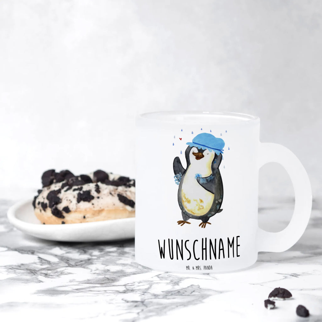Personalisierte Teetasse Pinguin duscht Lustige Teetasse Mit Namen, Teetasse Groß Mit Namen, Firmengeschenk mit Wunschtext, Personalisierte Teetasse, Teetasse Mit Gravur, Teetasse Mit Namen, Teetasse Bedruckt Mit Wunschtext, Emailletasse Mit Wunschtext, Design Teetasse Mit Gravur, Nachhaltige Teetasse Mit Wunschtext, Kleine Teetasse Mit Wunschtext, Spülmaschinenfeste Teetasse Mit Text, Teetasse Mit Henkel Und Text, Teetasse Für Kinder Mit Wunschtext, Teetasse Für Frauen Mit Spruch, Teetasse Mit Spruch, Teetasse Für Männer Mit Namen, Keramiktasse Mit Namen, Teetasse Modern Personalisiert, Teetasse Mit Wunschtext, Tasse Für Tee Mit Namen, Vintage Teetasse Mit Gravur, Mikrowellengeeignete Teetasse Mit Namen, Lieblings Teetasse Mit Wunschtext, Teetasse Selbst Gestalten, Teetasse Geschenk Personalisiert, Teetasse Mit Tiermotiv Und Wunschtext, Glas Teetasse Personalisiert, Teetasse Mit Liebevollem Text, Teetasse Personalisiert, Tasse Für Tee Mit Wunschtext, Werbegeschenk mit Firmennamen, Porzellantasse Mit Gravur, Teetasse Mit Initialen, Pinguin, Motivation, Neuanfang, Lebensmotto, Neustart, Pinguine, glücklich sein, duschen, Dusche