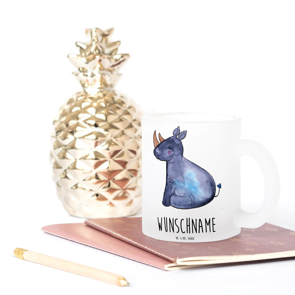 Personalisierte Teetasse Einhorn Nashorn Teetasse Groß Mit Namen, Teetasse Für Männer Mit Namen, Keramiktasse Mit Namen, Tasse Für Tee Mit Namen, Teetasse Für Frauen Mit Spruch, Emailletasse Mit Wunschtext, Teetasse Mit Wunschtext, Design Teetasse Mit Gravur, Teetasse Mit Gravur, Teetasse Für Kinder Mit Wunschtext, Teetasse Geschenk Personalisiert, Kleine Teetasse Mit Wunschtext, Teetasse Mit Initialen, Lieblings Teetasse Mit Wunschtext, Spülmaschinenfeste Teetasse Mit Text, Teetasse Bedruckt Mit Wunschtext, Teetasse Mit Spruch, Personalisierte Teetasse, Teetasse Mit Tiermotiv Und Wunschtext, Vintage Teetasse Mit Gravur, Firmengeschenk mit Wunschtext, Lustige Teetasse Mit Namen, Porzellantasse Mit Gravur, Teetasse Mit Namen, Werbegeschenk mit Firmennamen, Tasse Für Tee Mit Wunschtext, Nachhaltige Teetasse Mit Wunschtext, Teetasse Personalisiert, Glas Teetasse Personalisiert, Mikrowellengeeignete Teetasse Mit Namen, Teetasse Selbst Gestalten, Teetasse Mit Henkel Und Text, Teetasse Modern Personalisiert, Teetasse Mit Liebevollem Text, Einhorn, Einhörner, Einhorn Deko, Unicorn, Erwachsenwerden, lustig, Einhornpower, Regenbogen, Nashörner, Glitzer, Zoo, Nashorn, witzig