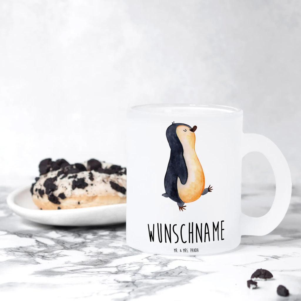 Personalisierte Teetasse Pinguin marschierend Teetasse Geschenk Personalisiert, Emailletasse Mit Wunschtext, Teetasse Groß Mit Namen, Mikrowellengeeignete Teetasse Mit Namen, Teegläser, Lustige Teetasse Mit Namen, Teetasse Mit Wunschtext, Teetasse Für Kinder Mit Wunschtext, Keramiktasse Mit Namen, Glas Teebecher, Nachhaltige Teetasse Mit Wunschtext, Firmengeschenk mit Wunschtext, Vintage Teetasse Mit Gravur, Teetasse Bedruckt Mit Wunschtext, Teetasse aus Glas, Lieblings Teetasse Mit Wunschtext, Porzellantasse Mit Gravur, Personalisierte Teetasse, Teetasse Für Frauen Mit Spruch, Teetasse Für Männer Mit Namen, Design Teetasse Mit Gravur, Teetasse Mit Gravur, Spülmaschinenfeste Teetasse Mit Text, Teetasse Mit Initialen, Kleine Teetasse Mit Wunschtext, Werbegeschenk mit Firmennamen, Teetasse Modern Personalisiert, Teetasse Personalisiert, Teetasse Mit Namen, Tasse Für Tee Mit Namen, Glas Teetasse Personalisiert, Teetasse Mit Liebevollem Text, Teetasse Mit Tiermotiv Und Wunschtext, Teetasse Mit Henkel Und Text, Tasse Für Tee Mit Wunschtext, Teetasse Selbst Gestalten, Pinguin, Pinguine, Familie, Bruder, Schwester, Frühaufsteher, Langschläfer