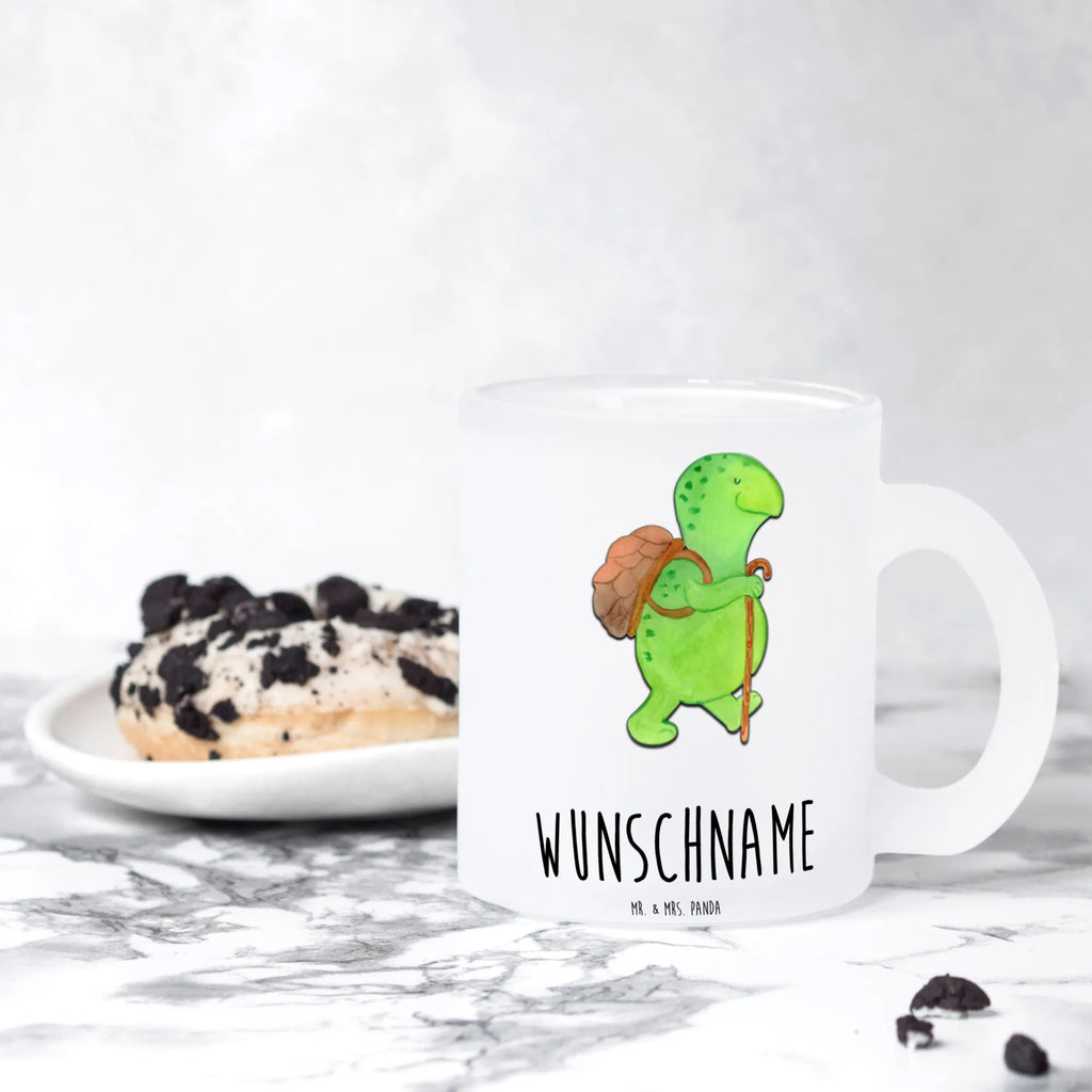 Personalisierte Teetasse Schildkröte Wanderer Teetasse Für Männer Mit Namen, Mikrowellengeeignete Teetasse Mit Namen, Teetasse Mit Tiermotiv Und Wunschtext, Teetasse Mit Wunschtext, Porzellantasse Mit Gravur, Teetasse Geschenk Personalisiert, Teetasse Modern Personalisiert, Lustige Teetasse Mit Namen, Keramiktasse Mit Namen, Teetasse Bedruckt Mit Wunschtext, Firmengeschenk mit Wunschtext, Glas Teebecher, Emailletasse Mit Wunschtext, Kleine Teetasse Mit Wunschtext, Teegläser, Tasse Für Tee Mit Wunschtext, Vintage Teetasse Mit Gravur, Teetasse Mit Liebevollem Text, Werbegeschenk mit Firmennamen, Design Teetasse Mit Gravur, Teetasse Für Kinder Mit Wunschtext, Teetasse Für Frauen Mit Spruch, Tasse Für Tee Mit Namen, Teetasse Mit Initialen, Spülmaschinenfeste Teetasse Mit Text, Teetasse Selbst Gestalten, Teetasse Mit Gravur, Teetasse Mit Namen, Teetasse Personalisiert, Nachhaltige Teetasse Mit Wunschtext, Glas Teetasse Personalisiert, Teetasse Groß Mit Namen, Teetasse aus Glas, Lieblings Teetasse Mit Wunschtext, Personalisierte Teetasse, Teetasse Mit Henkel Und Text, Schildkröte, Motivationsspruch, Motivationssprüche, Motivation, Neuanfang, Schildkröten