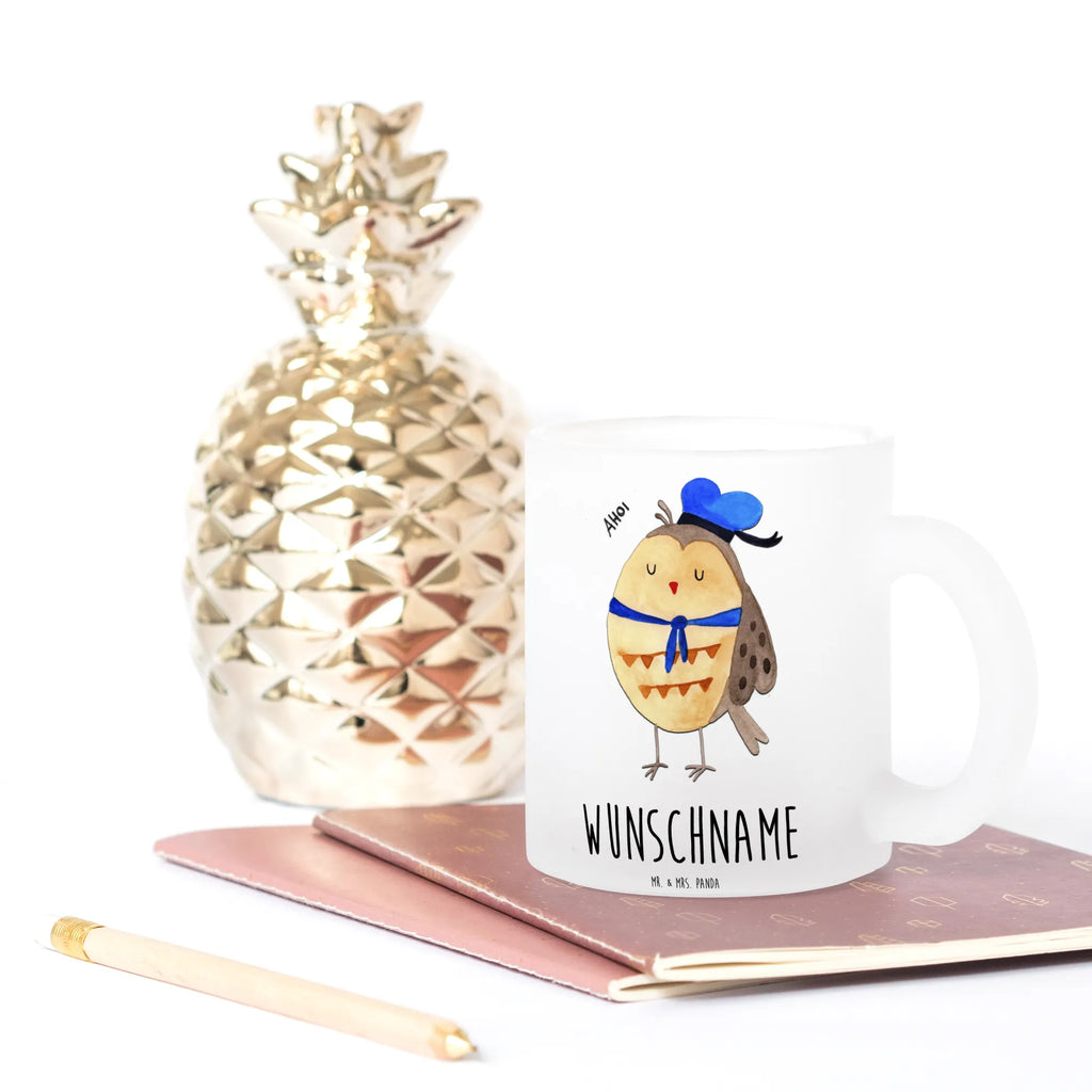 Personalisierte Teetasse Eule Matrose Kleine Teetasse Mit Wunschtext, Teetasse Für Männer Mit Namen, Teetasse Für Frauen Mit Spruch, Glas Teebecher, Porzellantasse Mit Gravur, Teetasse Mit Initialen, Teegläser, Tasse Für Tee Mit Namen, Vintage Teetasse Mit Gravur, Teetasse Selbst Gestalten, Glas Teetasse Personalisiert, Teetasse Für Kinder Mit Wunschtext, Design Teetasse Mit Gravur, Personalisierte Teetasse, Teetasse Bedruckt Mit Wunschtext, Teetasse Mit Tiermotiv Und Wunschtext, Emailletasse Mit Wunschtext, Teetasse Mit Wunschtext, Teetasse Mit Gravur, Teetasse Groß Mit Namen, Tasse Für Tee Mit Wunschtext, Keramiktasse Mit Namen, Teetasse Mit Liebevollem Text, Lustige Teetasse Mit Namen, Teetasse Mit Namen, Teetasse Personalisiert, Spülmaschinenfeste Teetasse Mit Text, Teetasse aus Glas, Teetasse Geschenk Personalisiert, Lieblings Teetasse Mit Wunschtext, Firmengeschenk mit Wunschtext, Nachhaltige Teetasse Mit Wunschtext, Teetasse Modern Personalisiert, Werbegeschenk mit Firmennamen, Mikrowellengeeignete Teetasse Mit Namen, Teetasse Mit Henkel Und Text, Eule, Eule Deko, Wortspiel Lustig, Matrose, Freundin, Ehe, Owl, Hochzeitstag Geschenk, Eule Spruch, Heimathafen, Seefahrer