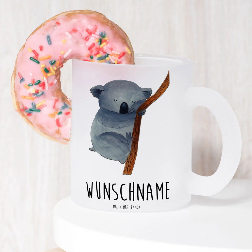 Personalisierte Teetasse Koalabär Teetasse Mit Henkel Und Text, Emailletasse Mit Wunschtext, Teetasse Mit Namen, Teetasse Groß Mit Namen, Teetasse Mit Initialen, Teetasse Für Frauen Mit Spruch, Teetasse Mit Gravur, Kleine Teetasse Mit Wunschtext, Porzellantasse Mit Gravur, Tasse Für Tee Mit Namen, Lieblings Teetasse Mit Wunschtext, Lustige Teetasse Mit Namen, Tasse Für Tee Mit Wunschtext, Teetasse Mit Wunschtext, Nachhaltige Teetasse Mit Wunschtext, Vintage Teetasse Mit Gravur, Teetasse Modern Personalisiert, Keramiktasse Mit Namen, Teetasse Für Kinder Mit Wunschtext, Teetasse Geschenk Personalisiert, Mikrowellengeeignete Teetasse Mit Namen, Firmengeschenk mit Wunschtext, Teetasse Mit Tiermotiv Und Wunschtext, Teetasse Für Männer Mit Namen, Teetasse Mit Spruch, Teetasse Personalisiert, Teetasse Bedruckt Mit Wunschtext, Design Teetasse Mit Gravur, Werbegeschenk mit Firmennamen, Personalisierte Teetasse, Spülmaschinenfeste Teetasse Mit Text, Teetasse Selbst Gestalten, Glas Teetasse Personalisiert, Teetasse Mit Liebevollem Text, Tiermotive, Gute Laune, lustige Sprüche, Tiere, Bär, Koalabär, träumen, Traumland, Schlafzimmer, Koala, schlafen, Traum
