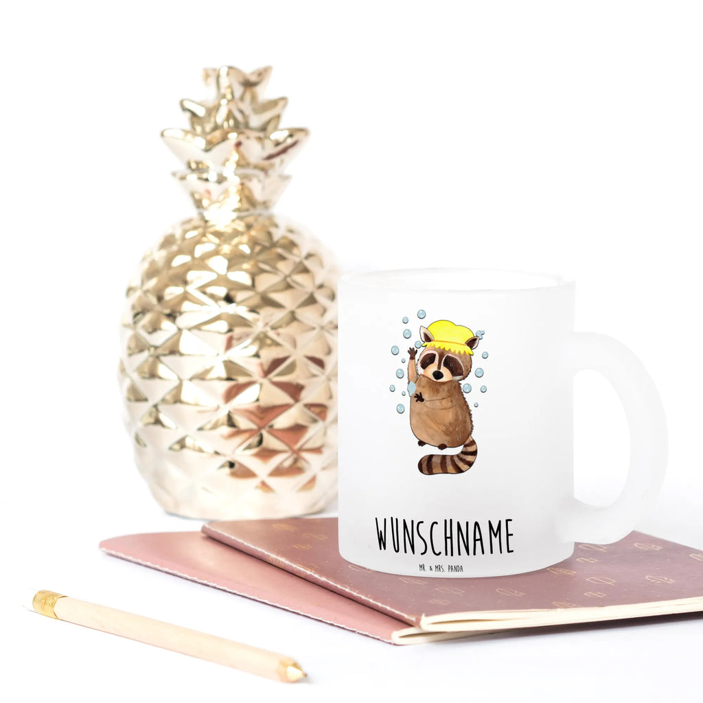 Personalisierte Teetasse Waschbär Tasse Für Tee Mit Namen, Teetasse Für Männer Mit Namen, Teetasse Für Frauen Mit Spruch, Teetasse Mit Tiermotiv Und Wunschtext, Spülmaschinenfeste Teetasse Mit Text, Werbegeschenk mit Firmennamen, Glas Teebecher, Teetasse Mit Henkel Und Text, Teetasse Für Kinder Mit Wunschtext, Vintage Teetasse Mit Gravur, Teetasse Modern Personalisiert, Personalisierte Teetasse, Teetasse Mit Initialen, Porzellantasse Mit Gravur, Kleine Teetasse Mit Wunschtext, Emailletasse Mit Wunschtext, Lustige Teetasse Mit Namen, Tasse Für Tee Mit Wunschtext, Teetasse Mit Wunschtext, Firmengeschenk mit Wunschtext, Design Teetasse Mit Gravur, Lieblings Teetasse Mit Wunschtext, Teetasse Bedruckt Mit Wunschtext, Teetasse Selbst Gestalten, Teetasse aus Glas, Teetasse Personalisiert, Teetasse Geschenk Personalisiert, Mikrowellengeeignete Teetasse Mit Namen, Nachhaltige Teetasse Mit Wunschtext, Teetasse Mit Liebevollem Text, Teetasse Mit Gravur, Glas Teetasse Personalisiert, Teegläser, Teetasse Mit Namen, Keramiktasse Mit Namen, Teetasse Groß Mit Namen, Lustige Sprüche, Tiere, Tiermotive, Gute Laune, Fröhlich, Waschen, Waschbär, Seifenblasen, Tagträumen, Plan