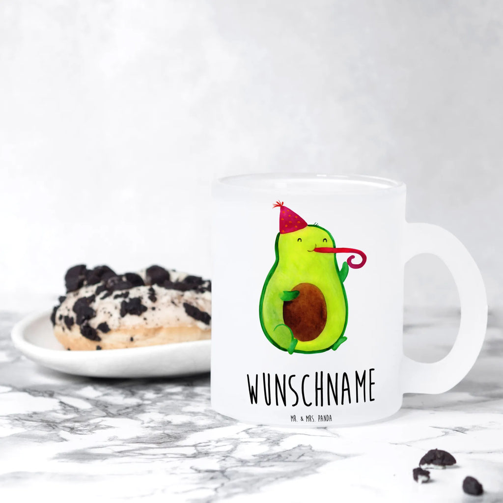 Personalized Tea Cup avocado Celebration Werbegeschenk mit Firmennamen, Keramiktasse Mit Namen, Personalisierte Teetasse, Lustige Teetasse Mit Namen, Teetasse Mit Tiermotiv Und Wunschtext, Teetasse Groß Mit Namen, Spülmaschinenfeste Teetasse Mit Text, Teetasse Mit Wunschtext, Firmengeschenk mit Wunschtext, Teetasse Mit Gravur, Teetasse Bedruckt Mit Wunschtext, Tasse Für Tee Mit Namen, Teetasse Mit Liebevollem Text, Teetasse Personalisiert, Tasse Für Tee Mit Wunschtext, Teetasse Mit Namen, Teetasse Geschenk Personalisiert, Teetasse Für Männer Mit Namen, Teetasse Selbst Gestalten, Glas Teetasse Personalisiert, Nachhaltige Teetasse Mit Wunschtext, Teetasse Für Frauen Mit Spruch, Teetasse Für Kinder Mit Wunschtext, Porzellantasse Mit Gravur, Lieblings Teetasse Mit Wunschtext, Teetasse Mit Spruch, Teetasse Mit Initialen, Teetasse Mit Henkel Und Text, Emailletasse Mit Wunschtext, Design Teetasse Mit Gravur, Vintage Teetasse Mit Gravur, Teetasse Modern Personalisiert, Kleine Teetasse Mit Wunschtext, Mikrowellengeeignete Teetasse Mit Namen, Avocado, Veggie, Vegan, Gesund, Feier, Party, Feierlichkeit, Geburtstag, Gute Laune, Fete, Tröte