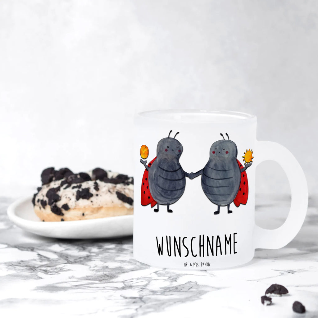 Personalisierte Teetasse Sternzeichen Zwilling Personalisierte Teetasse, Teetasse Modern Personalisiert, Tasse Für Tee Mit Namen, Kleine Teetasse Mit Wunschtext, Werbegeschenk mit Firmennamen, Teetasse Mit Henkel Und Text, Spülmaschinenfeste Teetasse Mit Text, Design Teetasse Mit Gravur, Emailletasse Mit Wunschtext, Lieblings Teetasse Mit Wunschtext, Keramiktasse Mit Namen, Teetasse Für Männer Mit Namen, Teetasse Groß Mit Namen, Teetasse Mit Liebevollem Text, Vintage Teetasse Mit Gravur, Teetasse Mit Wunschtext, Teetasse Bedruckt Mit Wunschtext, Firmengeschenk mit Wunschtext, Teetasse Mit Initialen, Teetasse Geschenk Personalisiert, Porzellantasse Mit Gravur, Teetasse Mit Gravur, Teetasse Für Kinder Mit Wunschtext, Mikrowellengeeignete Teetasse Mit Namen, Teetasse Für Frauen Mit Spruch, Teetasse Selbst Gestalten, Glas Teetasse Personalisiert, Nachhaltige Teetasse Mit Wunschtext, Teetasse Mit Namen, Lustige Teetasse Mit Namen, Teetasse Personalisiert, Teetasse Mit Tiermotiv Und Wunschtext, Tasse Für Tee Mit Wunschtext, Teetasse Mit Spruch, Tierkreiszeichen, Sternzeichen, Horoskop, Astrologie, Aszendent, Zwilling Sternzeichen, Zwillingsbruder, Marienkäfer, Geschenk Juni, Zwillingsschwester, Geschenk Mai, Zwilling Geschenk, Glückskäfer, Geburtstag Mai, Zwillinge