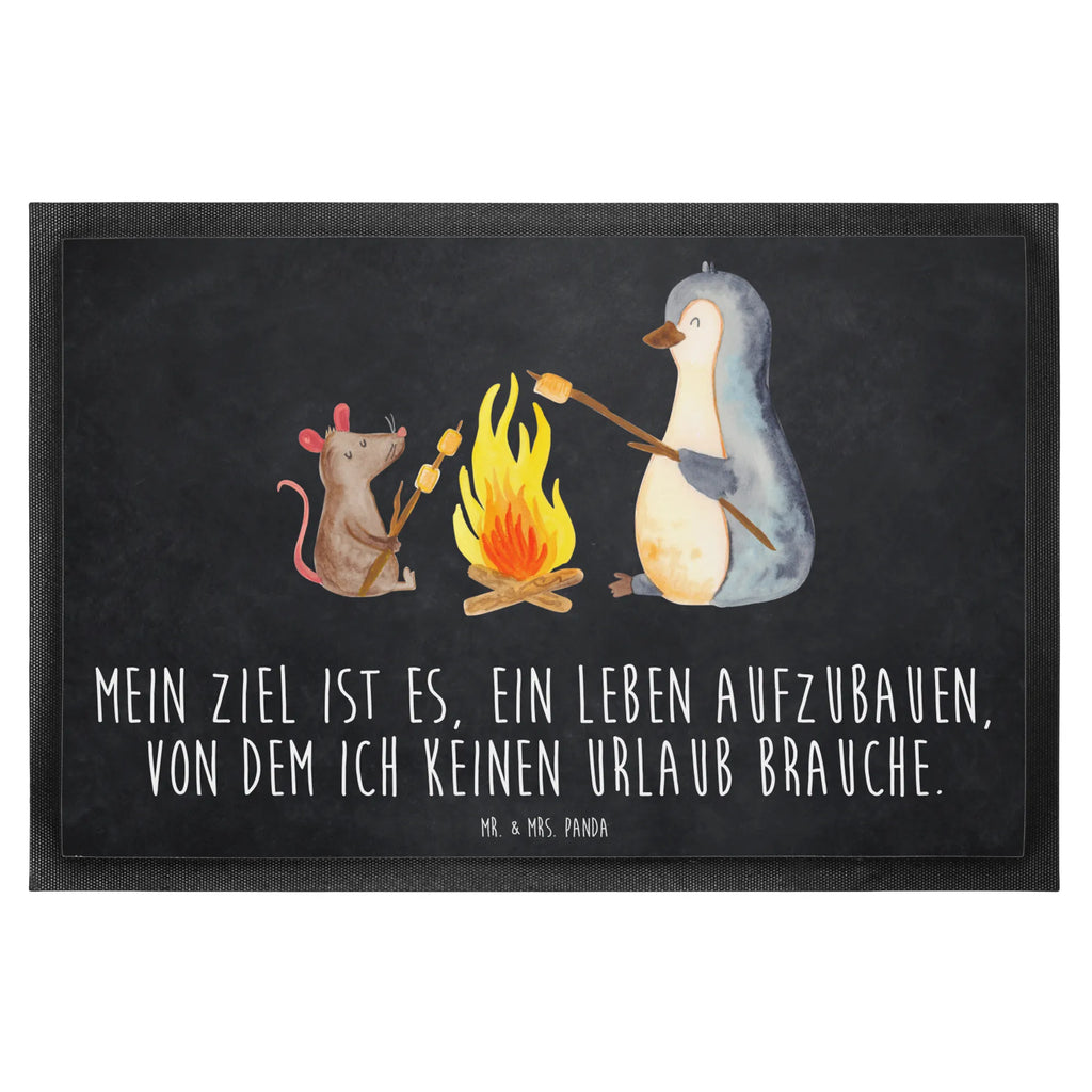 Fußmatte Pinguin Lagerfeuer Fußabstreifer außen, Fußabstreifer, Fußabtreter, Fussmatten online, Fußabtreter außen, Fußmatte außen, Schmutzfänger, Schmutzfangmatte, Türvorleger, Schmutzmatte, Sauberlaufmatte, Haustürmatte, Matte, Türmatte, Eingangsteppich, Schmutzfangteppich, Fußmatte innen, Gummi Matte, Fußmatten, Fußmatte outdoor, Schmutzfangmatte waschbar, Fußmatte waschbar, Fussmatten, Motivfußmatte, Fußmatte außen wetterfest, Vorleger, Gummimatte, Pinguin, Maus, Lebensmotivation, Marshmallows, Lagerfeuer, Lebensspruch, Liebe, Neustart, Büroalltag, Pinguine, Job, grillen, Leben, Feuer, Arbeit, Motivation, Büro