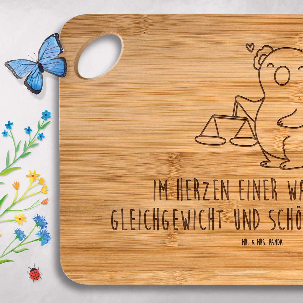 Holzbrettchen Waage Astrologie Holzbrettchen, Holzbrett, Schneidebrett, Frühstücksbrett, Hackbrett, Servierbrett, Küchenbrett, Brett, Tierkreiszeichen, Sternzeichen, Horoskop, Astrologie, Aszendent, Waage, Geburtstagsgeschenk, Geschenk, Geschenk zum Geburtstag