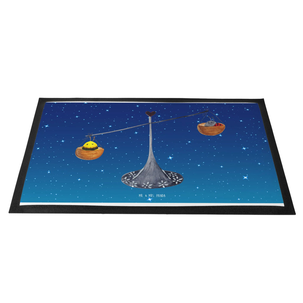 Fußmatte Sternzeichen Waage Eingangsmatte, Türvorleger, Schmutzfänger, Schmutzfangmatte, hausmatte, Abtretmatte, außenmatte, Schmutzfangteppich, sauberlaufmatten, Fußabtreter, Abtreter, Sauberlaufmatte, Türmatte, Fussmatte, abstreifer, Schmutzmatte, Schuhabstreifer, Haustürmatte, matte haustür, Eingangsteppich, Fußabstreifer, flurmatte, fußmatte, schmutzfangmatten, türmatten, Fußmatten, Aszendent, Tierkreiszeichen, Sternzeichen, Horoskop, Astrologie, Geschenk September, Geburtstag September, Gleichgewicht, Waage Sternzeichen, Waage, Geburtstag Oktober, Biene, Waage Geschenk, Geschenk Oktober, Hummel, Marienkäfer