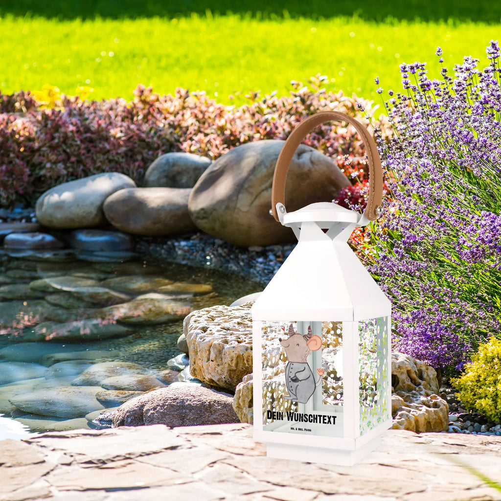 Personalisierte Deko Laterne Stier Astrologie Vintage-Laterne Personalisiert, Gartenlaterne Personalisiert, Weiße Laterne Mit Wunschname, Tischlaterne Mit Wunschname, Hängelaterne Deko Mit Namen, LED-Laterne Mit Namensgravur, Windlicht, Laternen-Set Personalisiert, Dekolaterne Mit Wunschname, Lichterkettenlaterne Mit Namen, Romantische Laterne Mit Wunschname, Personalisierte Deko Laterne, Hängeleuchte, Kerzenlaterne Mit Namensdruck, XXL-Laterne Mit Wunschname, Landhausstil-Laterne Mit Namen, Teelichthalter Laterne Mit Wunschname, Innenraum-Laterne Mit Namen, Motivlaterne Mit Namensgravur, Shabby-Chic-Laterne Mit Wunschname, Metalllaterne Mit Namen, Outdoor-Laterne Mit Wunschname, Deko Laterne, Laterne Mit Sternenmuster Und Namen, Laterne Mit Blumenmotiv Und Wunschname, Laterne Mit Griff Und Wunschname, Maritim-Laterne Mit Wunschname, Moderne Laterne Mit Namen, Laternenwindlicht Mit Namen, Terrasse-Laterne Mit Wunschnamen, Kleine Laterne Mit Namensdruck, Laterne Deko Mit Namen, Skandinavische Laterne Mit Namen, Wetterfeste Laterne Mit Wunschname, Beleuchtete Laterne Mit Namen, Leuchten, Pastellfarbene Laterne Mit Namensdruck, Windlichtlaterne Mit Namensgravur, Metall Laterne, Lichterlaterne Mit Wunschname, Glaslaterne Mit Wunschname, Klassische Laterne Mit Namensgravur, Deko Laterne Mit Namen, Spiegelglas-Laterne Mit Namensdruck, Stellbare Laterne Mit Namen, Minimalistische Laterne Mit Namen, Holzlaterne Mit Namensdruck, Hängelaterne Mit Namensgravur, Rustikale Laterne Mit Namensgravur, Orientalische Laterne Mit Namensdruck, Sternzeichen, Tierkreiszeichen, Horoskop, Astrologie, Aszendent, Geschenk, Stier, Geschenkidee Zum Geburtstag, Geburtstagsgeschenk
