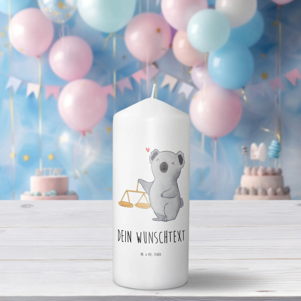 Personalised candle Scale Astrology Kerze Mit Namen, Laternenkerze Mit Namensdruck, Votivkerze Mit Wunschname, Sojawachskerze Mit Namensdruck, Glas-Kerze Mit Wunschname, Trauerkerze Mit Namen, Kerze Für Hochzeit Mit Namensgravur, Schwimmkerze Mit Namen, Gartenkerze Mit Namen, Kommunionkerze Mit Namen, Stumpenkerze Mit Namensgravur, Weihnachtskerze Mit Namensgravur, LED-Kerze Mit Wunschname, Handgemachte Kerze Mit Wunschname, Tafelkerze Mit Wunschname, Grabkerze Mit Namensgravur, Taufekerze Mit Namensgravur, Kerze Mit Prägung Und Wunschname, Andachtskerze Mit Namensgravur, Bio-Kerze Mit Wunschname, Streukerze Mit Namensdruck, Fair-Trade-Kerze Mit Namensgravur, Kerze Mit Spruch Und Namen, Kerze Für Geburtstag Mit Wunschname, Duftkerze Mit Namen, Adventskerze Mit Wunschname, Gastgeschenk Kerze Mit Namen, Stearinkerze Mit Gravur, Bienenwachskerze Mit Wunschname, Metall-Kerze Mit Namensgravur, Outdoor-Kerze Mit Namensgravur, Handgegossene Kerze Mit Namen, Teelicht Mit Namensdruck, Personalisierte Kerze, Kerzen-Set Mit Namensgravur, Tischkerze Mit Namensdruck, Firmungskerze Mit Wunschname, Stabkerze Mit Gravur, Blockkerze Mit Namensdruck, Gedenkkerze Mit Namen, Osterkerze Mit Namen, Holz-Kerze Mit Namen, Sternzeichen, Tierkreiszeichen, Horoskop, Astrologie, Aszendent, Geschenk, Waage, Geburtstagsgeschenk, Geschenk Zum Geburtstag