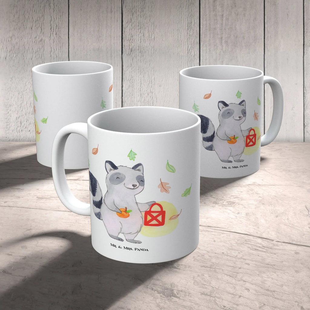 Mug Raccoon Lantern Geschenktasse, Teetasse, Keramiktasse, Bürotasse, Tasse mit Zitaten, Porzellantasse, Tasse, Tasse mit Motiven, Kaffeetasse, Halloween, Deko, Martinssingen, Dekoration, Geschenke, Schenken, Trick or Treat, Waschbär, Laterne, Süßes sonst gibt's saures, Herbst, Halloween Deko