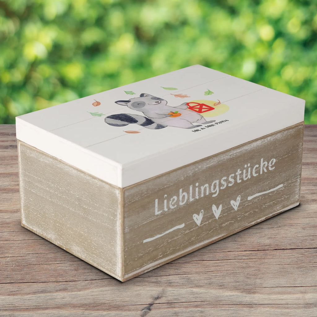 Holzkiste Waschbär Laterne aufbewahrungskisten, Aufbewahrungsbox Holz, aufbewahrungstruhe, Holzbox, Holzkisten, Schatulle, Holzbox mit Deckel, truhe holz, holzschachtel, Holzkiste, Aufbewahrungsbox aus Holz, Holzkiste mit Deckel, Holzboxen, aufbewahrungsboxen, Aufbewahrungskiste, Box aus Holz, aufbewahrungskiste mit deckel, holzschatulle, holztruhen, Aufbewahrungsbox, Holztruhe, Holz Aufbewahrungsbox, box holz, holzkästchen, kiste holz, Deko, Geschenke, Martinssingen, Dekoration, Schenken, Halloween, Trick Or Treat, Süßes Sonst Gibt's Saures, Laterne, Halloween Deko, Waschbär, Herbst