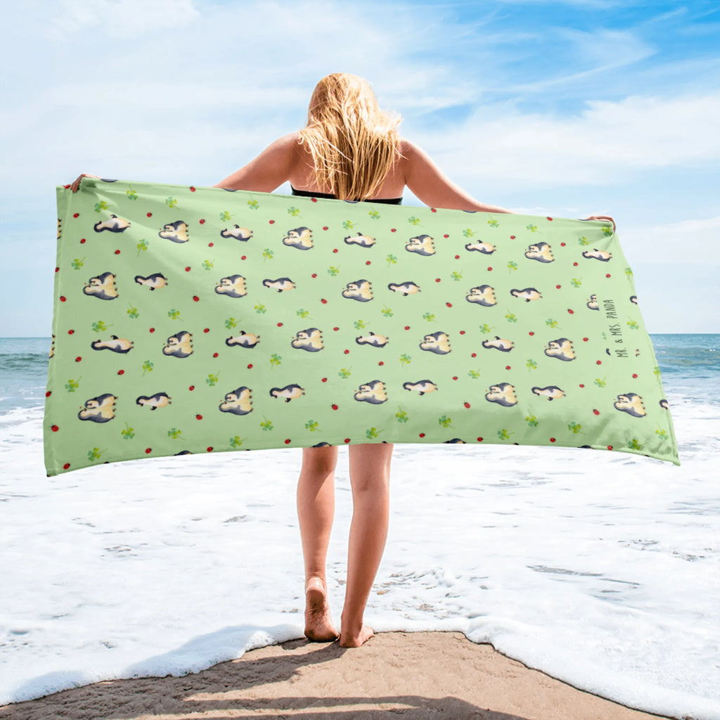 XL Badehandtuch Pinguin Marienkäfer Muster XL Handtuch Mit Muster, Großes Handtuch, Design Handtuch XL, Umweltfreundliches Handtuch Groß, Handtuch Für Große Personen, Handtuch XL Für Frauen, Handtuch XL Geschenkidee, Nachhaltiges Handtuch XL, XL Handtuch Bunt, Großes Handtuch Für Badezimmer, XL Handtuch Aus Bio Baumwolle, Handtuch Übergröße, Handtuch XL Klassisch, Strapazierfähiges XL Handtuch, Badetuch Extra Groß, Handtuch Für Strand XL, XL Handtuch Weiß, Handtuch Für Dusche XL, Saugfähiges Großes Handtuch, Pflegeleichtes Handtuch Groß, Flauschiges Handtuch XL, Mikrofaser Handtuch XL, Handtuch Für Wellness, Handtuch XL Für Kinder, Handtuch XL Modern, Handtuch Groß Für Sport, Handtuch Für Sauna Groß, Extra Großes Handtuch, Duschtuch XL, Saunatuch XL, Handtuch XL Für Männer, Großes Handtuch Unifarben, Weiches XL Handtuch, XL Handtuch, Handtuch XL Aus Baumwolle, Badehandtuch XL, XL Handtuch Grau, Handtuch Für Erwachsene XL, Waschbares Handtuch XL, Pinguin, Pinguine, Liebe, Wunder, Freude, Lebensfreude, Marienkäfer, Glück