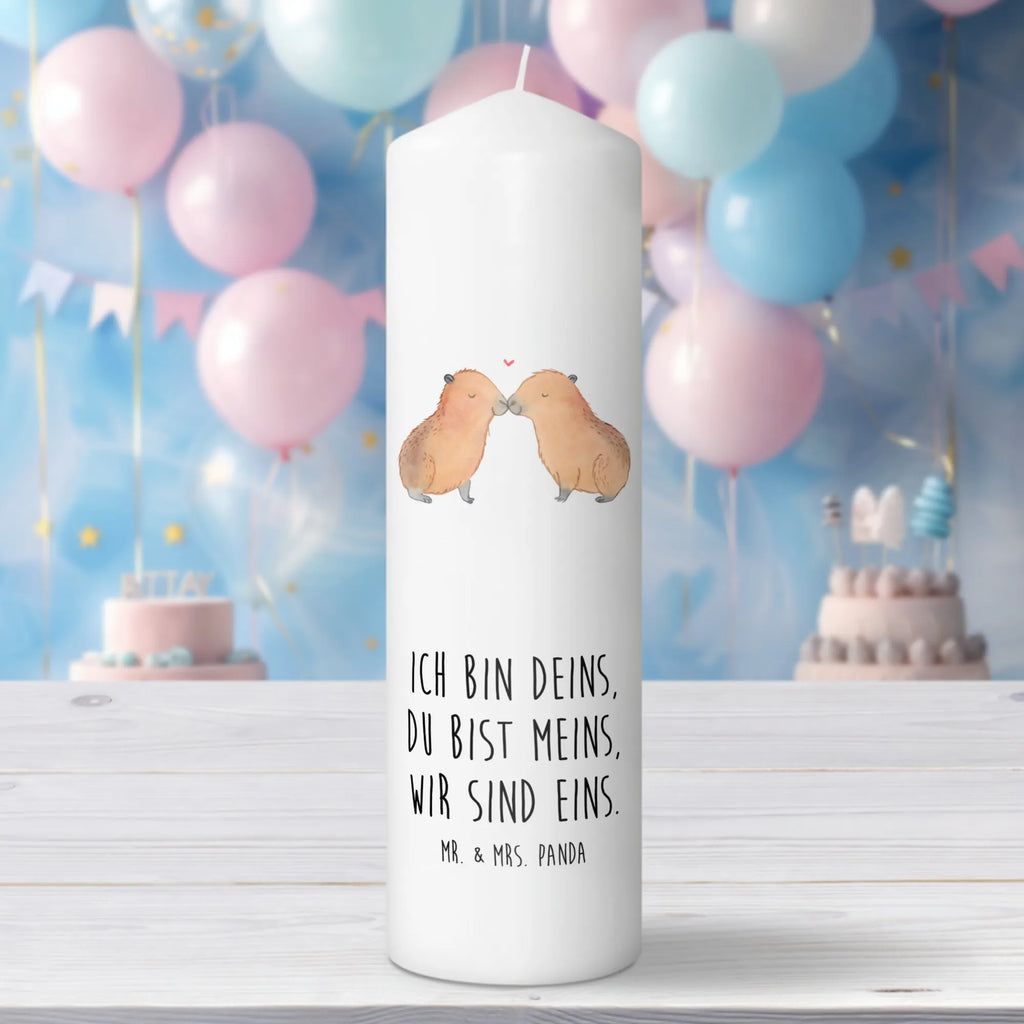Kerze Capybara Liebe Kerze, Taufkerze, Kommunionskerze, Geburtstagskerze, Geschenk Kerze, Taufgeschenk Kerze, Kerze mit Druck, Besondere Kerze, Geschenkidee Kerze, Kerze für Kommunion, Geburtstag Kerze, Kommunion Kerze, Tiermotive, Gute Laune, lustige Sprüche, Tiere, Capybara, Liebe, verliebt, Paar, Jahrestag, Kuschel Capybaras, Tierliebe, Romantisches Geschenk, Handgezeichnet, Verschmolzen, Geschenkidee, Beziehung, Partnertiere, Ich bin deins, Du bist meins, Liebesspruch, Herzlich, Valentinstag, Ehejubiläum, Liebesbeweis