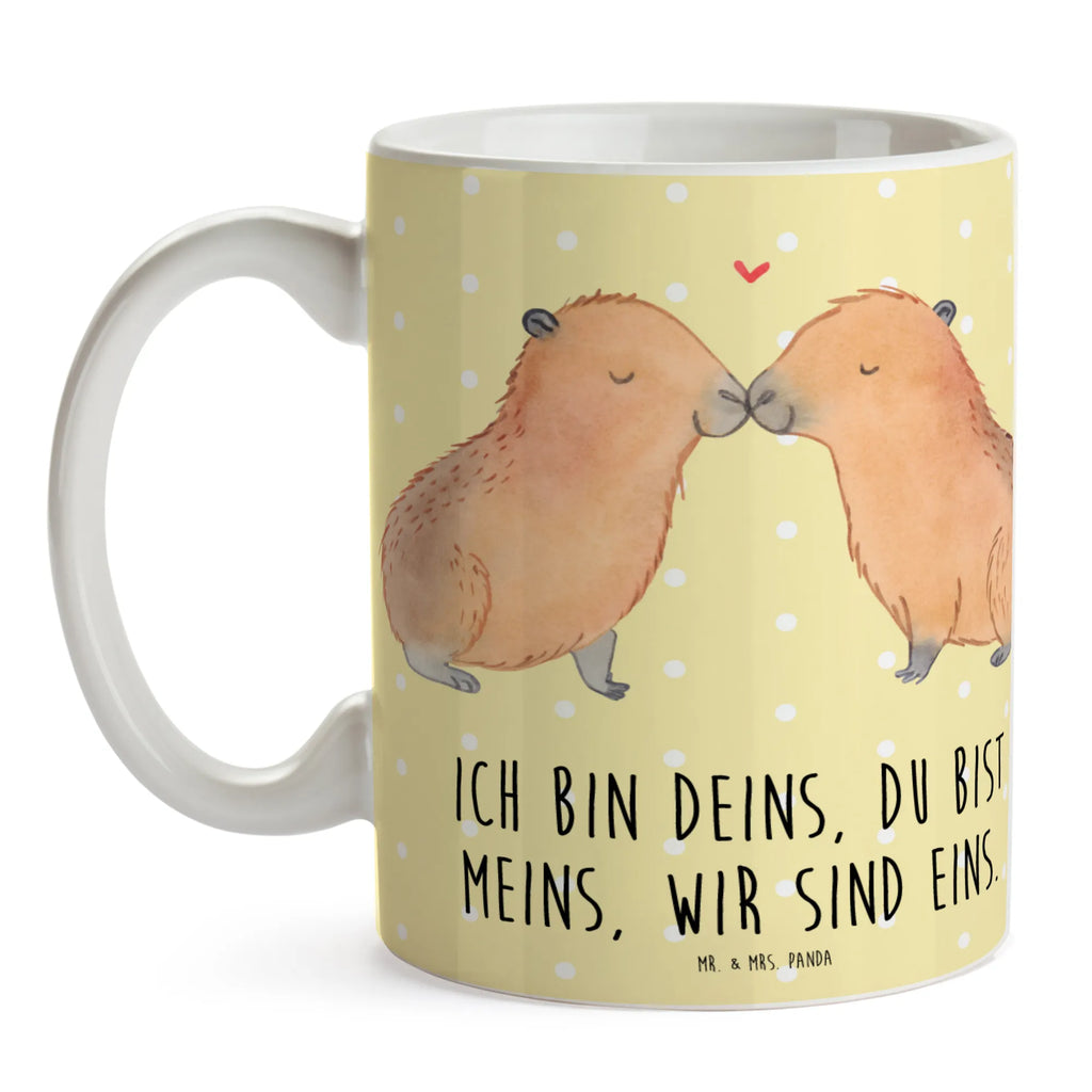 Mug Capybara love Tasse, Tasse mit Zitaten, Teetasse, Geschenktasse, Kaffeetasse, Keramiktasse, Bürotasse, Tasse mit Motiven, Porzellantasse, Tiermotive, Gute Laune, lustige Sprüche, Tiere, Tierliebe, Liebe, Paar, Liebesspruch, Valentinstag, Geschenkidee, Handgezeichnet, Liebesbeweis, Partnertiere, Capybara, Jahrestag, verliebt, Romantisches Geschenk, Herzlich, Du bist meins, Kuschel Capybaras, Ehejubiläum, Ich bin deins, Beziehung, Verschmolzen