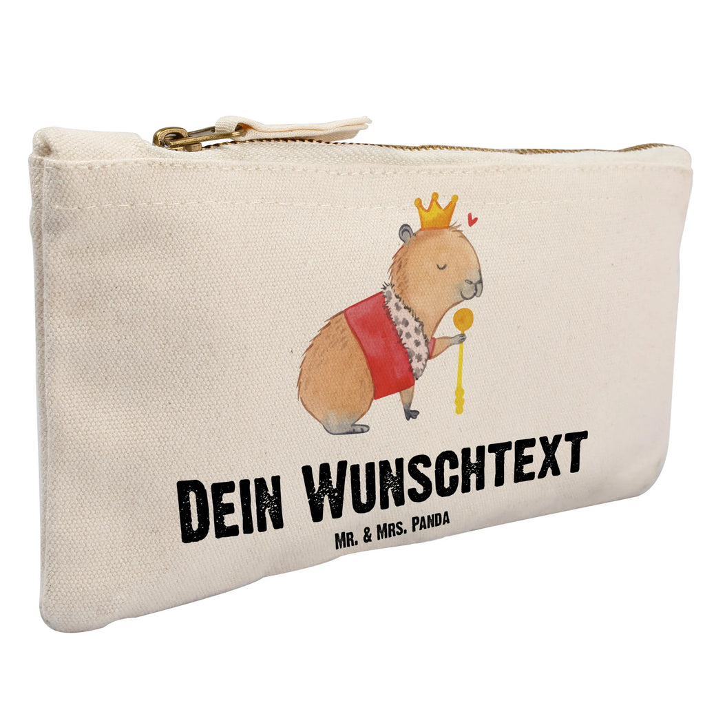 Personalisierte Schminktasche Capybara König Schminktäschchen Mit Initialen, Schminktasche Zum Aufhängen Mit Name, Kosmetiktasche Für Handtasche Personalisiert, Schminktasche Geschenk Personalisiert, Schminktasche Mit Muster Und Namen, Schminktasche Blumen Mit Initialen, Schminktasche Klein Personalisiert, Schminktasche Mit Wunschtext, Schminktasche Groß Mit Wunschtext, Kosmetiktasche Organizer Mit Wunschtext, Make-Up Tasche Mit Name, Schminktasche Für Mädchen Mit Wunschtext, Schminktasche Leder Mit Gravur, Stifteaufbewahrung Personalisiert, Schminktasche Reise Mit Namen, Schminkbeutel Mit Gravur, Schminktasche Nachhaltig Mit Wunschtext, Schminktasche Für Teenager Mit Namen, Schminktasche Für Unterwegs Mit Personalisierung, Stiftetasche mit Wunschtext, Personalisierte Schminktasche, Kosmetiktasche Zum Mitnehmen Mit Namen, Kosmetiktasche Personalisiert, Schminktasche Mit Reißverschluss Und Namen, Schminktasche Für Unterwegs Mit Wunschtext, Kulturbeutel Damen Personalisiert, Kosmetiktasche Damen Mit Namen, Schminktasche Mit Fächern Personalisiert, Reise-Kosmetiktasche Mit Name, Schminktasche Stoff Mit Namen, Aufbewahrung Für Schminke Mit Namen, Schminktasche Tiermotiv Mit Namen, Schminktasche Mit Namen, Lustige Sprüche, Tiere, Tiermotive, Gute Laune, König, Capybara