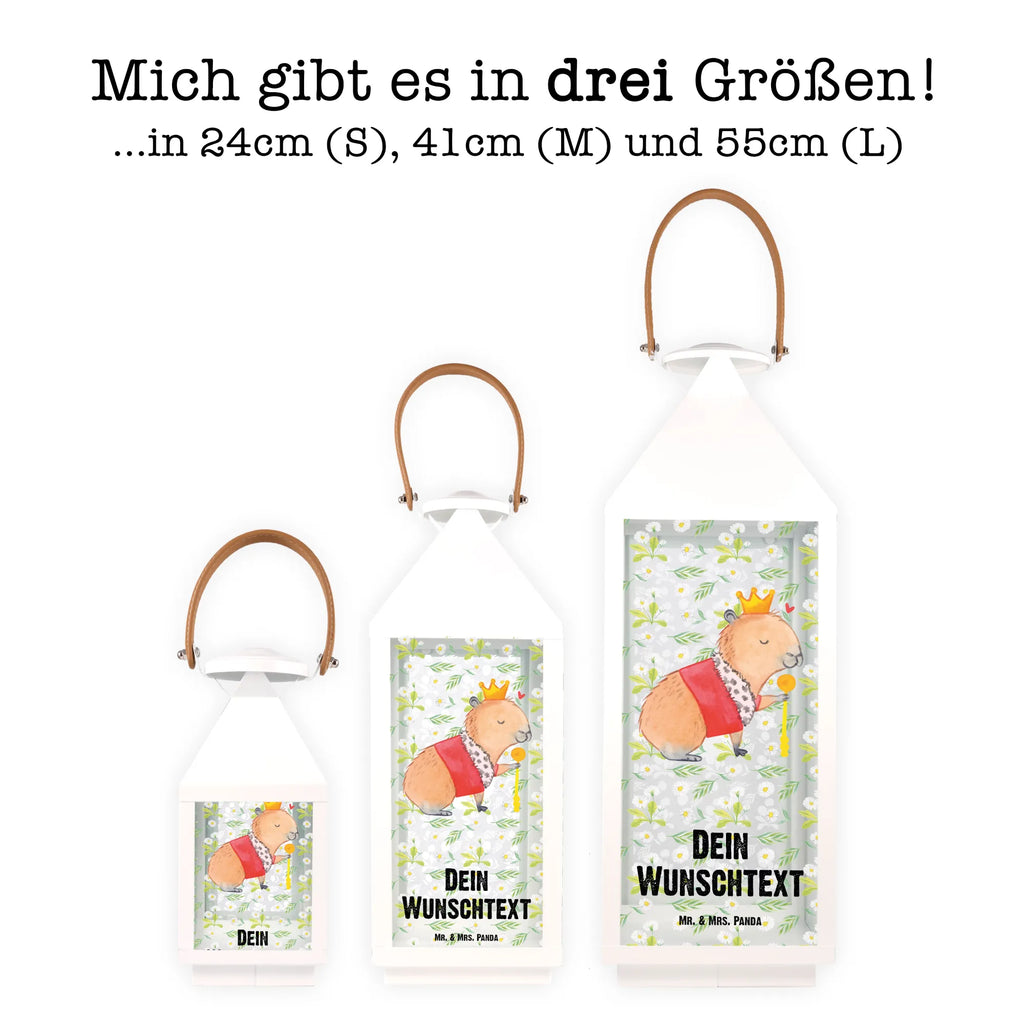 Personalisierte Deko Laterne Capybara König Laterne Mit Blumenmotiv Und Wunschname, Landhausstil-Laterne Mit Namen, XXL-Laterne Mit Wunschname, Gartenlaterne Personalisiert, Skandinavische Laterne Mit Namen, Laterne Mit Sternenmuster Und Namen, Innenraum-Laterne Mit Namen, Lichterlaterne Mit Wunschname, Metalllaterne Mit Namen, Personalisierte Deko Laterne, Pastellfarbene Laterne Mit Namensdruck, Glaslaterne Mit Wunschname, Windlichtlaterne Mit Namensgravur, Vintage-Laterne Personalisiert, Laterne Mit Griff Und Wunschname, Laternenwindlicht Mit Namen, Shabby-Chic-Laterne Mit Wunschname, Terrasse-Laterne Mit Wunschnamen, Minimalistische Laterne Mit Namen, Tischlaterne Mit Wunschname, Spiegelglas-Laterne Mit Namensdruck, LED-Laterne Mit Namensgravur, Romantische Laterne Mit Wunschname, Klassische Laterne Mit Namensgravur, Lichterkettenlaterne Mit Namen, Maritim-Laterne Mit Wunschname, Hängelaterne Deko Mit Namen, Orientalische Laterne Mit Namensdruck, Weiße Laterne Mit Wunschname, Holzlaterne Mit Namensdruck, Hängelaterne Mit Namensgravur, Stellbare Laterne Mit Namen, Laternen-Set Personalisiert, Motivlaterne Mit Namensgravur, Kerzenlaterne Mit Namensdruck, Moderne Laterne Mit Namen, Laterne Deko Mit Namen, Wetterfeste Laterne Mit Wunschname, Kleine Laterne Mit Namensdruck, Teelichthalter Laterne Mit Wunschname, Outdoor-Laterne Mit Wunschname, Deko Laterne Mit Namen, Rustikale Laterne Mit Namensgravur, Beleuchtete Laterne Mit Namen, Dekolaterne Mit Wunschname, Tiermotive, Gute Laune, lustige Sprüche, Tiere, König, Capybara