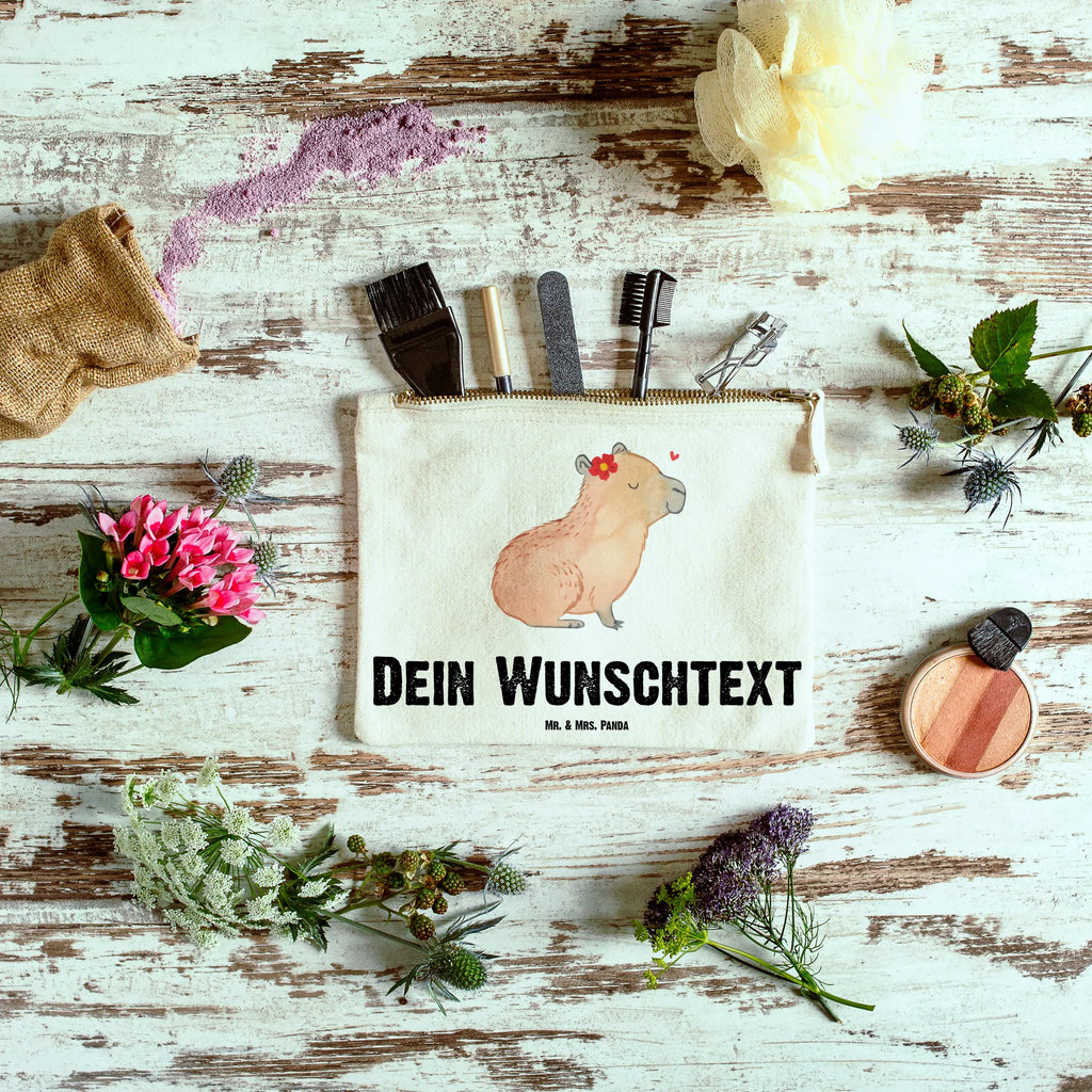 Personalisierte Schminktasche Capybara Blume Kosmetiktasche Zum Mitnehmen Mit Namen, Schminktasche Stoff Mit Namen, Stifteaufbewahrung Personalisiert, Schminktasche Mit Namen, Schminktasche Mit Muster Und Namen, Schminktasche Geschenk Personalisiert, Schminktasche Für Mädchen Mit Wunschtext, Schminktasche Mit Wunschtext, Schminktasche Tiermotiv Mit Namen, Schminktasche Für Unterwegs Mit Personalisierung, Kulturbeutel Damen Personalisiert, Schminktasche Nachhaltig Mit Wunschtext, Kosmetiktasche Damen Mit Namen, Reise-Kosmetiktasche Mit Name, Personalisierte Schminktasche, Schminktasche Leder Mit Gravur, Schminktasche Für Unterwegs Mit Wunschtext, Schminktasche Blumen Mit Initialen, Aufbewahrung Für Schminke Mit Namen, Schminktasche Mit Fächern Personalisiert, Kosmetiktasche Personalisiert, Schminktasche Reise Mit Namen, Kosmetiktasche Organizer Mit Wunschtext, Schminktasche Zum Aufhängen Mit Name, Make-Up Tasche Mit Name, Schminktasche Mit Reißverschluss Und Namen, Schminktasche Klein Personalisiert, Schminkbeutel Mit Gravur, Stiftetasche mit Wunschtext, Schminktäschchen Mit Initialen, Schminktasche Groß Mit Wunschtext, Kosmetiktasche Für Handtasche Personalisiert, Schminktasche Für Teenager Mit Namen, Tiermotive, Gute Laune, lustige Sprüche, Tiere, Capybara
