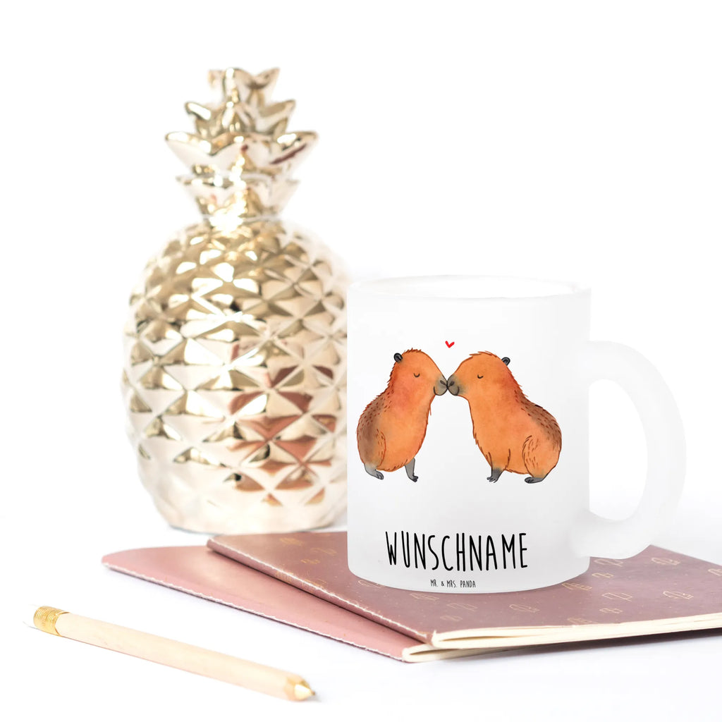 Personalisierte Teetasse Capybara Liebe Glas Teetasse Personalisiert, Vintage Teetasse Mit Gravur, Teetasse Mit Henkel Und Text, Teetasse Bedruckt Mit Wunschtext, Teetasse Für Kinder Mit Wunschtext, Personalisierte Teetasse, Teetasse Groß Mit Namen, Werbegeschenk mit Firmennamen, Spülmaschinenfeste Teetasse Mit Text, Teetasse Personalisiert, Porzellantasse Mit Gravur, Teetasse Modern Personalisiert, Teetasse Mit Liebevollem Text, Keramiktasse Mit Namen, Nachhaltige Teetasse Mit Wunschtext, Mikrowellengeeignete Teetasse Mit Namen, Teetasse Mit Gravur, Teetasse Geschenk Personalisiert, Teetasse Für Frauen Mit Spruch, Emailletasse Mit Wunschtext, Lustige Teetasse Mit Namen, Teetasse Mit Initialen, Teetasse Mit Spruch, Teetasse Für Männer Mit Namen, Teetasse Mit Tiermotiv Und Wunschtext, Teetasse Mit Wunschtext, Tasse Für Tee Mit Namen, Firmengeschenk mit Wunschtext, Teetasse Selbst Gestalten, Design Teetasse Mit Gravur, Lieblings Teetasse Mit Wunschtext, Teetasse Mit Namen, Tasse Für Tee Mit Wunschtext, Kleine Teetasse Mit Wunschtext, Tiermotive, Gute Laune, lustige Sprüche, Tiere, Beziehung, Kuschel Capybaras, Verschmolzen, Romantisches Geschenk, Ehejubiläum, Partnertiere, verliebt, Du bist meins, Liebesbeweis, Liebesspruch, Valentinstag, Capybara, Jahrestag, Handgezeichnet, Paar, Herzlich, Ich bin deins, Liebe, Tierliebe, Geschenkidee