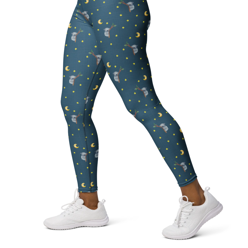 Yogahose Koalabär Muster Yogahose Mit Kompression, Yogatights, Yogahose Weich, Yoga­leggings, Thermo Yogaleggings, Yogahose Schnell Trocknend, Seamless Yogaleggings, Yogahose Aus Recycling-Material, Yoga­pants, Yogahose Robust, Yogahose Für Herren, Yogahose Print, Bootcut Yogahose, Fitness­leggings, 7/8 Yogahose, Yogahose Bio-Baumwolle, Yogahose Atmungsaktiv, Yogahose Für Damen, Yogaleggings, Yogahose Unisex, Stretch­leggings, Yogahose Uni, Yogahose Für Winter, Yogahose Dehnbar, High-Waist Yogaleggings, Yogahose, Yogahose KomfortFit, Tummy-Control Leggings, Jogger-Yogahose, Yogahose Für Sommer, Sportleggings, Yogahose Mit Muster, Flared Yogahose, Yogahose Mit Hohem Bund, Yogahose Mit Tasche, Capri Yogaleggings, Tiermotive, Gute Laune, lustige Sprüche, Tiere, Traumland, träumen, Koala, Schlafzimmer, Koalabär, Bär, schlafen, Traum