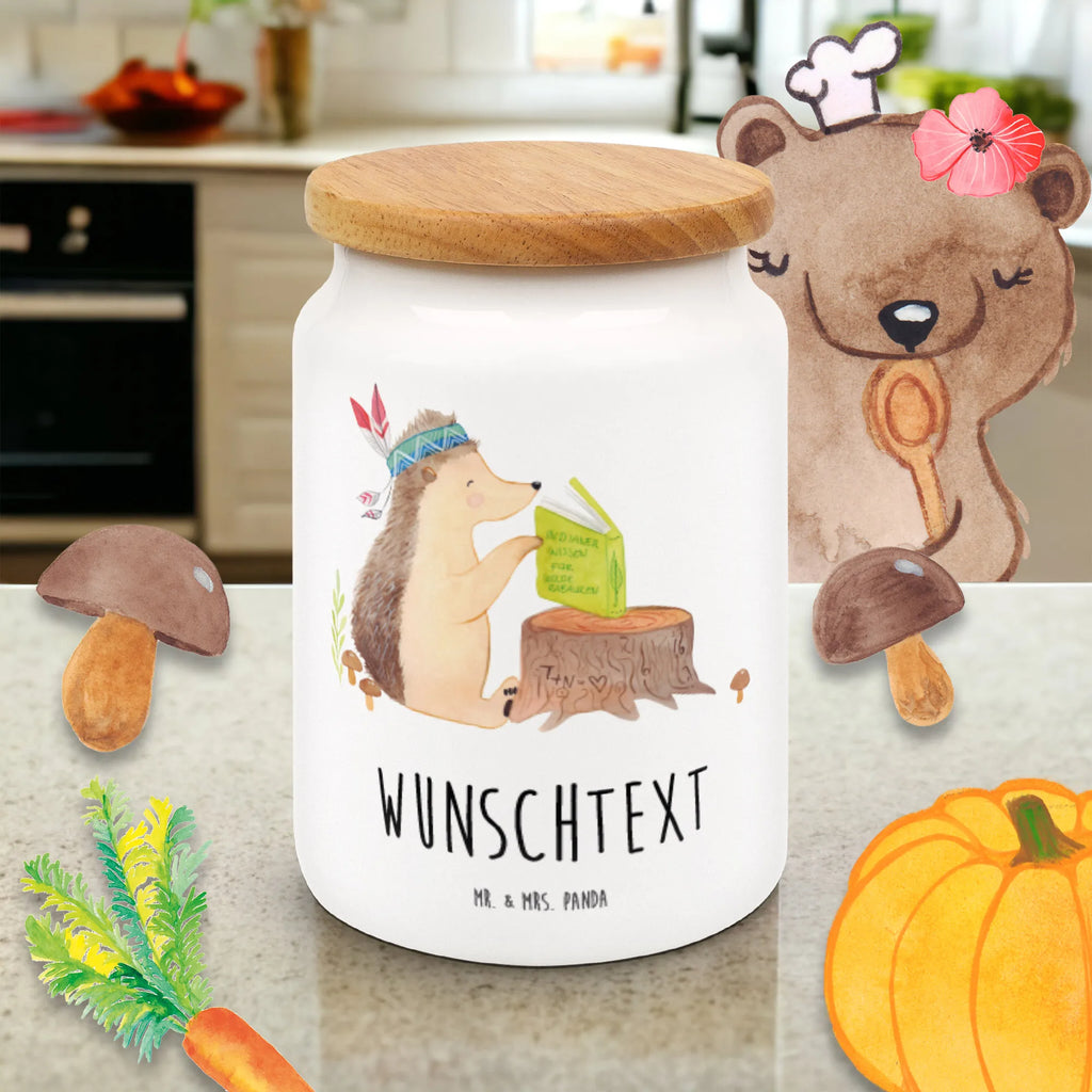 Personalisierte Vorratsdose Igel Federschmuck Vorratsdose Mit Wunschtext, Vorratsdose Mit Personalisierung, Vorratsdose Mit Etikett, Vorratsdose Mit Namen, Vorratsdose Mit Eigenem Text, Personaliserte Vorratsdose, Individuelle Vorratsdose, Vorratsdose Mit Aufdruck, Aufbewahrungsdose Personalisiert, Vorratsdose Selbst Gestalten, Küchenbox Mit Wunschtext, Vorratsdose Mit Gravur, Vorratsdose Personalisiert, Aufbewahrungsdose Mit Wunschtext, Vorratsdose Mit Motiv Und Name, Personalisierte Aufbewahrungsdose, Vorratsdose Mit Wunschnamen, Aufbewahrungsdose Mit Namen, Vorratsbehälter Mit Gravur, Werbegeschenk mit Namen, Frischhaltedose Mit Namen, Vorratsdose Geschenk Personalisiert, Vorratsdose Mit Beschriftung, Vorratsdose Mit Wunschdesign, Vorratsglas Mit Wunschtext, Vorratsdose Küche Personalisiert, Vorratsdose Mit Spruch, Waldtiere, Tiere, Igel, Indianer, Camping, Lagerfeuer, Abenteuer