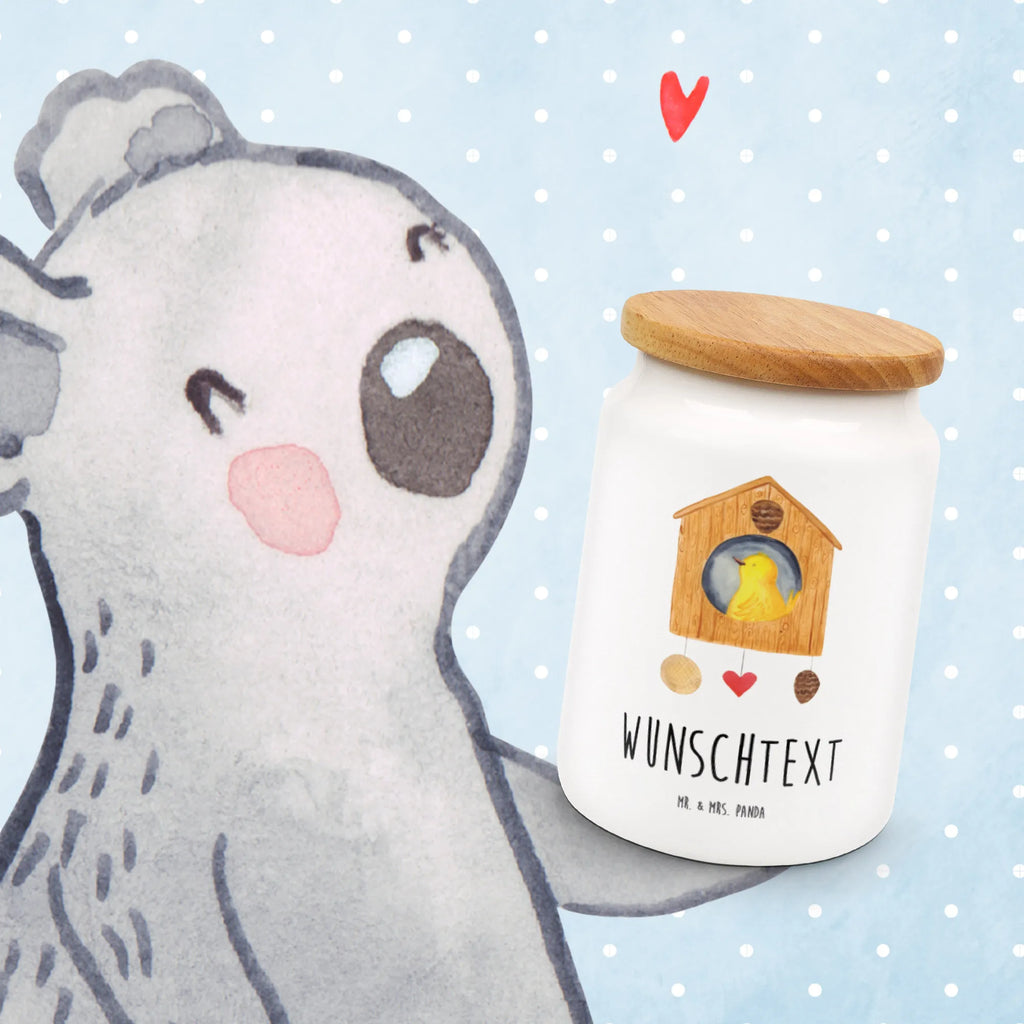 Personalisierte Vorratsdose Vogelhaus sweet Home Vorratsdose Mit Eigenem Text, Vorratsdose Mit Motiv Und Name, Vorratsdose Mit Namen, Aufbewahrungsdose Mit Namen, Vorratsdose Mit Gravur, Werbegeschenk mit Namen, Vorratsdose Küche Personalisiert, Aufbewahrungsdose Personalisiert, Personalisierte Aufbewahrungsdose, Aufbewahrungsdose Mit Wunschtext, Vorratsdose Mit Wunschtext, Vorratsdose Mit Beschriftung, Vorratsdose Selbst Gestalten, Vorratsdose Mit Wunschnamen, Vorratsdose Mit Personalisierung, Vorratsdose Mit Wunschdesign, Vorratsdose Personalisiert, Vorratsdose Mit Etikett, Frischhaltedose Mit Namen, Vorratsdose Geschenk Personalisiert, Vorratsglas Mit Wunschtext, Vorratsdose Mit Aufdruck, Personaliserte Vorratsdose, Küchenbox Mit Wunschtext, Vorratsbehälter Mit Gravur, Individuelle Vorratsdose, Vorratsdose Mit Spruch, Tiermotive, Gute Laune, lustige Sprüche, Tiere, Einzugsgeschenk, Geschenk, Home sweet Home, Vogel, Vogelhaus, Haus, Umzug, Hausbau, Einzug