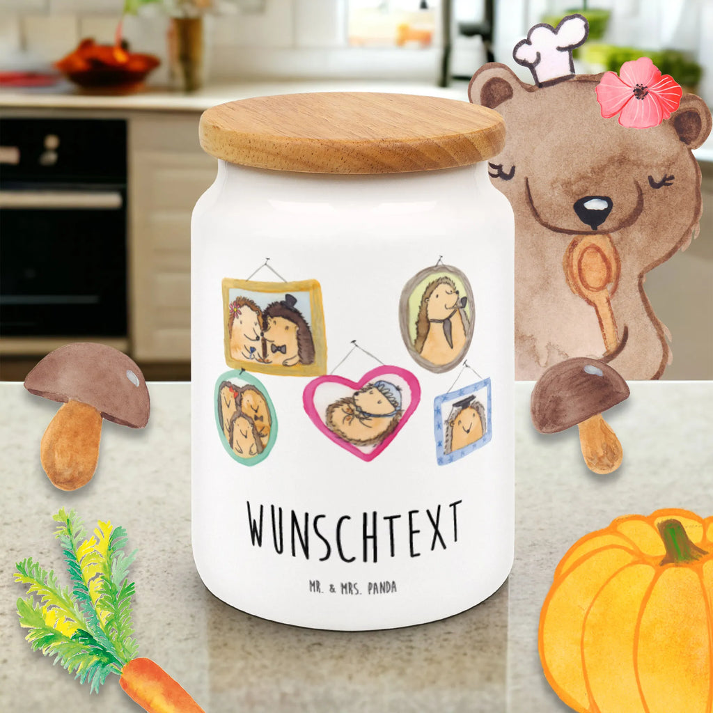 Personalisierte Vorratsdose Igel Familie Vorratsdose Mit Wunschnamen, Vorratsdose Mit Etikett, Werbegeschenk mit Namen, Vorratsdose Mit Wunschdesign, Vorratsdose Selbst Gestalten, Aufbewahrungsdose Personalisiert, Individuelle Vorratsdose, Personalisierte Aufbewahrungsdose, Vorratsdose Mit Namen, Vorratsdose Geschenk Personalisiert, Vorratsbehälter Mit Gravur, Vorratsdose Mit Motiv Und Name, Aufbewahrungsdose Mit Namen, Vorratsdose Mit Personalisierung, Vorratsdose Mit Wunschtext, Vorratsdose Mit Aufdruck, Vorratsdose Mit Eigenem Text, Personaliserte Vorratsdose, Vorratsglas Mit Wunschtext, Vorratsdose Küche Personalisiert, Küchenbox Mit Wunschtext, Aufbewahrungsdose Mit Wunschtext, Vorratsdose Mit Beschriftung, Vorratsdose Mit Gravur, Frischhaltedose Mit Namen, Vorratsdose Mit Spruch, Vorratsdose Personalisiert, Muttertag, Vatertag, Mama, Papa, Oma, Opa, Familie, Schwester, Bruder, Zusammenhalt, Liebe, Glück, Bilder, Igel