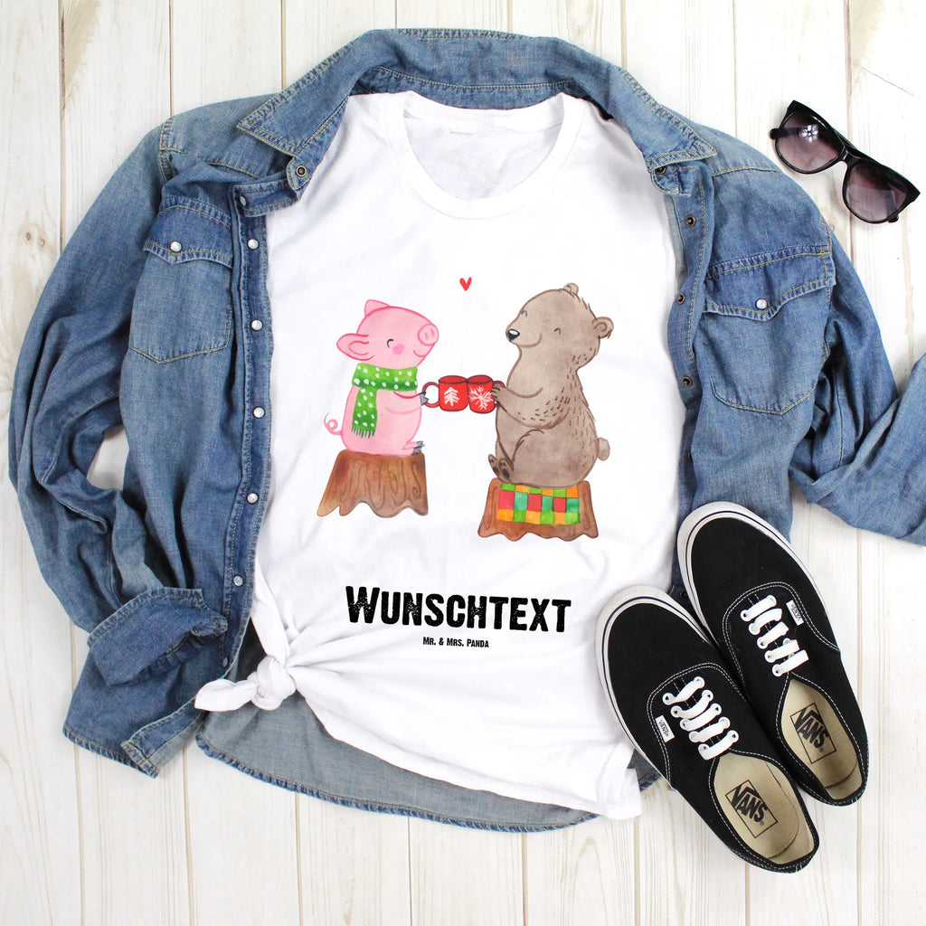 Personalised T-Shirt Glowing Pig Bash T-Shirt mit Aufruck, T-Shirt mit Namen, T-Shirt Personalisiert, Weihnachten, Winter, Weihnachtsdeko, Nikolaus, Advent, Heiligabend, Wintermotiv, Alles Gute, Bär, Weihnachtszeit, Prost, Schwein