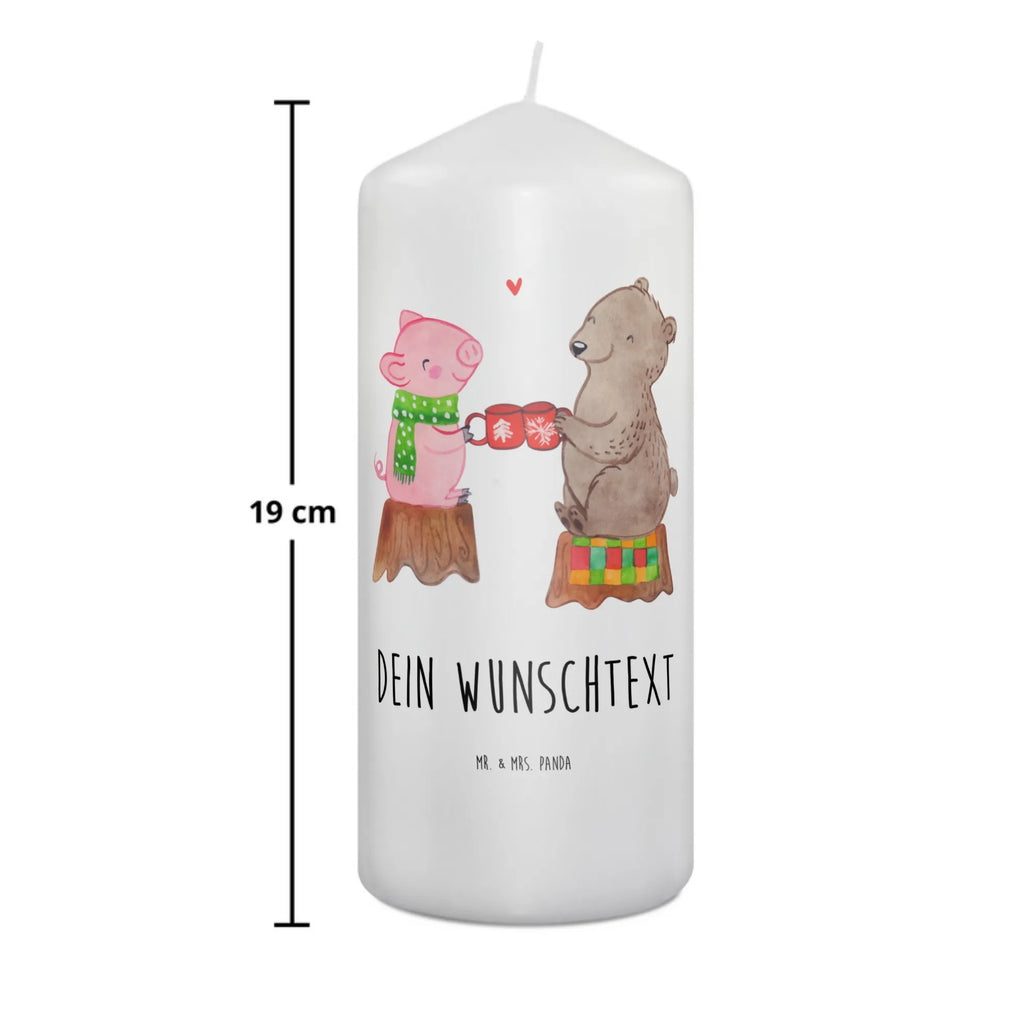 Personalised candle Glowing Pig Bash Streukerze Mit Namensdruck, Glas-Kerze Mit Wunschname, Andachtskerze Mit Namensgravur, Kommunionkerze Mit Namen, Grabkerze Mit Namensgravur, Weihnachtskerze Mit Namensgravur, Gedenkkerze Mit Namen, Trauerkerze Mit Namen, Personalisierte Kerze, Gartenkerze Mit Namen, Outdoor-Kerze Mit Namensgravur, Stumpenkerze Mit Namensgravur, Duftkerze Mit Namen, Bio-Kerze Mit Wunschname, Schwimmkerze Mit Namen, Gastgeschenk Kerze Mit Namen, Kerze Für Geburtstag Mit Wunschname, Kerze Mit Namen, Teelicht Mit Namensdruck, Blockkerze Mit Namensdruck, Osterkerze Mit Namen, Kerze Für Hochzeit Mit Namensgravur, Holz-Kerze Mit Namen, Tischkerze Mit Namensdruck, Handgegossene Kerze Mit Namen, Firmungskerze Mit Wunschname, Metall-Kerze Mit Namensgravur, Adventskerze Mit Wunschname, Sojawachskerze Mit Namensdruck, Kerze Mit Prägung Und Wunschname, Handgemachte Kerze Mit Wunschname, Votivkerze Mit Wunschname, Kerzen-Set Mit Namensgravur, Kerze Mit Spruch Und Namen, Laternenkerze Mit Namensdruck, Stabkerze Mit Gravur, Taufekerze Mit Namensgravur, Fair-Trade-Kerze Mit Namensgravur, LED-Kerze Mit Wunschname, Bienenwachskerze Mit Wunschname, Stearinkerze Mit Gravur, Tafelkerze Mit Wunschname, Winter, Weihnachten, Weihnachtsdeko, Nikolaus, Advent, Heiligabend, Wintermotiv, Schwein, Prost, Bär, Weihnachtszeit, Alles Gute
