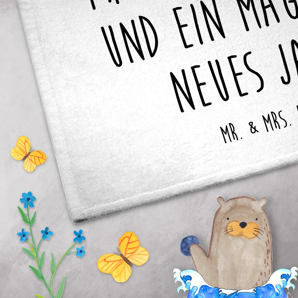 Guest towel Squirrel Christmas Gästehandtuch Waschbar, Gästehandtuch, Handtuch Gästezimmer, Gästehandtuch Set, Gästehandtuch Schwarz, Gästehandtuch Bio Baumwolle, Handtuch Gästeformat, Gästehandtuch Badezimmer, Gästehandtuch Ökologisch, Gästehandtuch Strapazierfähig, Gästehandtuch Pflegeleicht, Handtuch Für Toilette, Gästehandtuch Baumwolle, Gästehandtuch Weich, Gästehandtücher, Gästehandtuch Klassisch, Gästehandtuch Bad, Gästehandtuch Mit Bordüre, Gästehandtuch 30x50, Gästehandtuch Weiß, Waschhandtuch, Handtuch Klein, Gästehandtuch Hochwertig, Gästehandtuch Grau, Gästehandtuch Modern, Kleines Handtuch, Gäste-Tuch, Gästehandtuch Nachhaltig, Gästehandtuch Schnell Trocknend, Gästehandtuch Für Hotels, Gästehandtuch Bunt, Gästehandtuch Mit Muster, Handtuch Für Gäste, Gästehandtuch Beige, Handtuch Für Gäste-WC, Gästehandtuch Saugfähig, Winter, Weihnachten, Weihnachtsdeko, Nikolaus, Advent, Heiligabend, Wintermotiv, Neujahr, Weihnachtsgruß, Guten Rutsch, Vogel, Frohe Weihnachten, Weihnachtsmotiv, Frohes neues Jahr