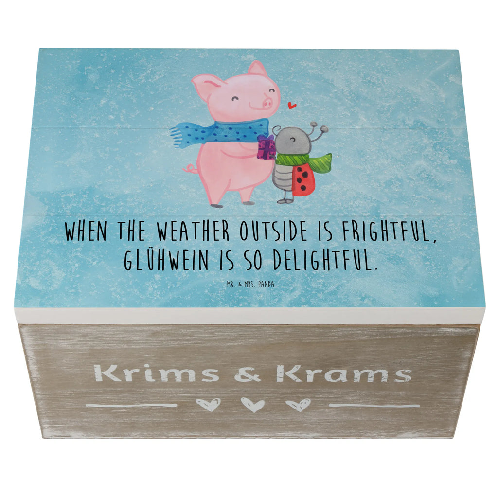 Holzkiste Glühschwein Smörle Holz Aufbewahrungsbox, Aufbewahrungskiste, Box aus Holz, Holztruhe, holztruhen, Aufbewahrungsbox aus Holz, Holzkiste mit Deckel, Holzkisten, aufbewahrungsboxen, Holzbox mit Deckel, aufbewahrungskisten, Schatulle, Holzboxen, holzkästchen, box holz, holzschatulle, kiste holz, Holzbox, holzschachtel, Aufbewahrungsbox Holz, aufbewahrungskiste mit deckel, truhe holz, Holzkiste, Aufbewahrungsbox, aufbewahrungstruhe, Weihnachtsdeko, Winter, Weihnachten, Advent, Heiligabend, Wintermotiv, Nikolaus, Romantische Geschenkidee Glühwein, Glühwein Ist Köstlich Spruch, Herzliches Marienkäfer Motiv, Süßer Marienkäfer Gibt Geschenk, Kreatives Glühschwein Design, Glühwein Liebhaber Geschenk, Winterlicher Glühwein Spruch, Smörle Der Stolze Marienkäfer, Handgezeichnetes Glühschwein, Marienkäfer in Winterkleidung