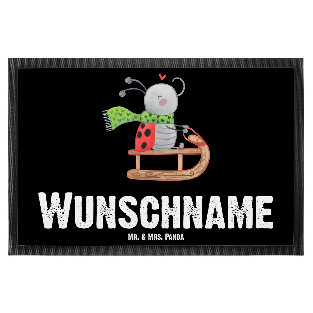 Personalisierte Fußmatte Smörle Rodeln Fußmatte mit Namen, Wunschnamen, Bedrucken, Personalisierung, Haustürmatte Personalisiert, Namensfussmatte, Personalisiert, Türvorleger Personalisiert, Personalisierte Fußmatte, Fußmatte Bedrucken, Türvorleger mit Namen, Wintermotiv, Heiligabend, Advent, Weihnachten, Nikolaus, Weihnachtsdeko, Winter, Schlittenfahren, Marzipan, Smörle