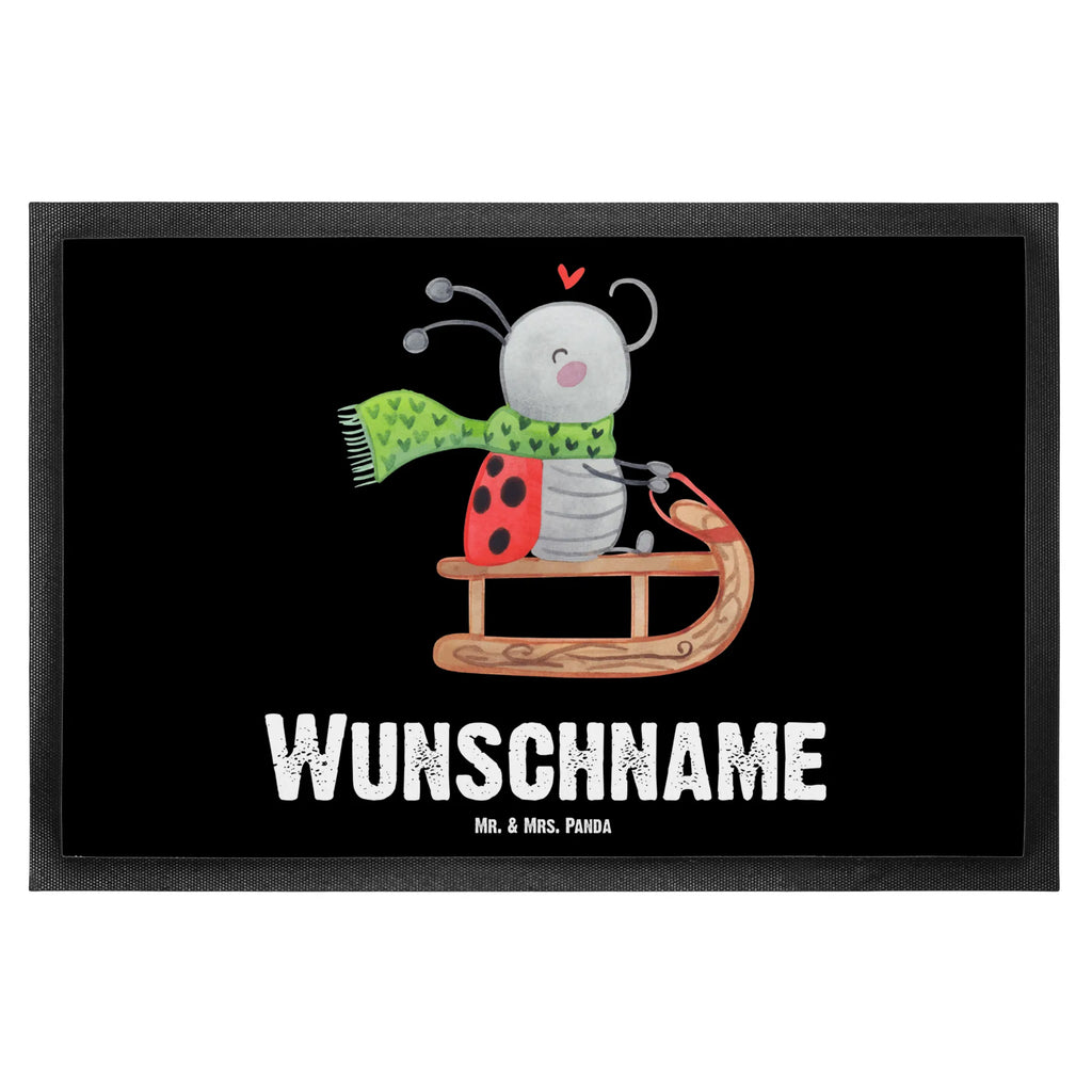 Personalisierte Fußmatte Smörle Rodeln Fußmatte mit Namen, Wunschnamen, Bedrucken, Personalisierung, Haustürmatte Personalisiert, Namensfussmatte, Personalisiert, Türvorleger Personalisiert, Personalisierte Fußmatte, Fußmatte Bedrucken, Türvorleger mit Namen, Wintermotiv, Heiligabend, Advent, Weihnachten, Nikolaus, Weihnachtsdeko, Winter, Schlittenfahren, Marzipan, Smörle