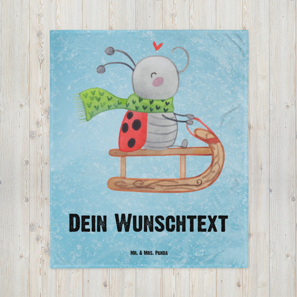 Babydecke mit Namen Smörle Rodeln Krabbeldecke personalisiert, Babygeschenk personalisiet, Krabbeldecke mit Namen, Babydecke bedrucken, Babygeschenk mit Namen, Babydecke mit Namen, Babdyecke personalisiert, Winter, Weihnachten, Weihnachtsdeko, Nikolaus, Advent, Heiligabend, Wintermotiv, Smörle, Schlittenfahren, Marzipan