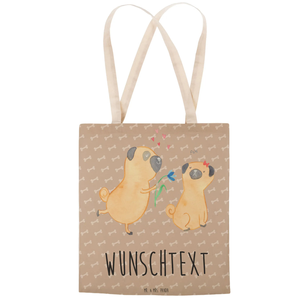 Personalisierte Einkaufstasche Mops verliebt Tragetasche Für Damen Mit Namen, Nachhaltige Tragetasche Personalisiert, Große Tragetasche Mit Namen, Tragetasche Selbst Gestalten, Design Tragetasche Personalisiert, Tragetasche Mit Initialen, Umweltfreundliche Tragetasche Mit Namen, Tragetasche Personalisiert, Tragetasche Mit Motiv Und Wunschtext, Jutetasche Mit Wunschtext, Tragetasche Bedruckt Mit Wunschtext, Personalisierte Tragetasche, Vintage Tragetasche Mit Wunschtext, Faltbare Tragetasche Mit Wunschtext, Lustige Tragetasche Mit Text, Tragetasche Mit Text, Tragetasche Mit Spruch, Kleine Tragetasche Mit Text, Tragetasche Für Einkäufe Personalisiert, Tragetasche Mit Namen, Leinentasche Mit Gravur, Tragetasche Für Alltag Mit Text, Tragetasche Für Schule Mit Wunschtext, Stofftasche Mit Wunschtext, Tragetasche Für Herren Personalisiert, Einkaufstasche Personalisiert, Tragetasche Für Büro Mit Namen, Tragetasche Mit Personalisierung, Baumwolltasche Mit Namen, Tragetasche Mit Wunschtext, Bunte Tragetasche Mit Namen, Tragetasche Modern Mit Gravur, Tragetasche Für Kinder Mit Wunschtext, Wiederverwendbare Tragetasche Mit Wunschtext, Tragetasche Als Geschenk Mit Wunschtext, Hund, Hundemotiv, Haustier, Hunderasse, Tierliebhaber, Hundebesitzer, Sprüche, Möpse, Hundeliebe, Mops, verliebt, Geschenk Freund, Liebesspruch. Verlobt, Liebe, Partner