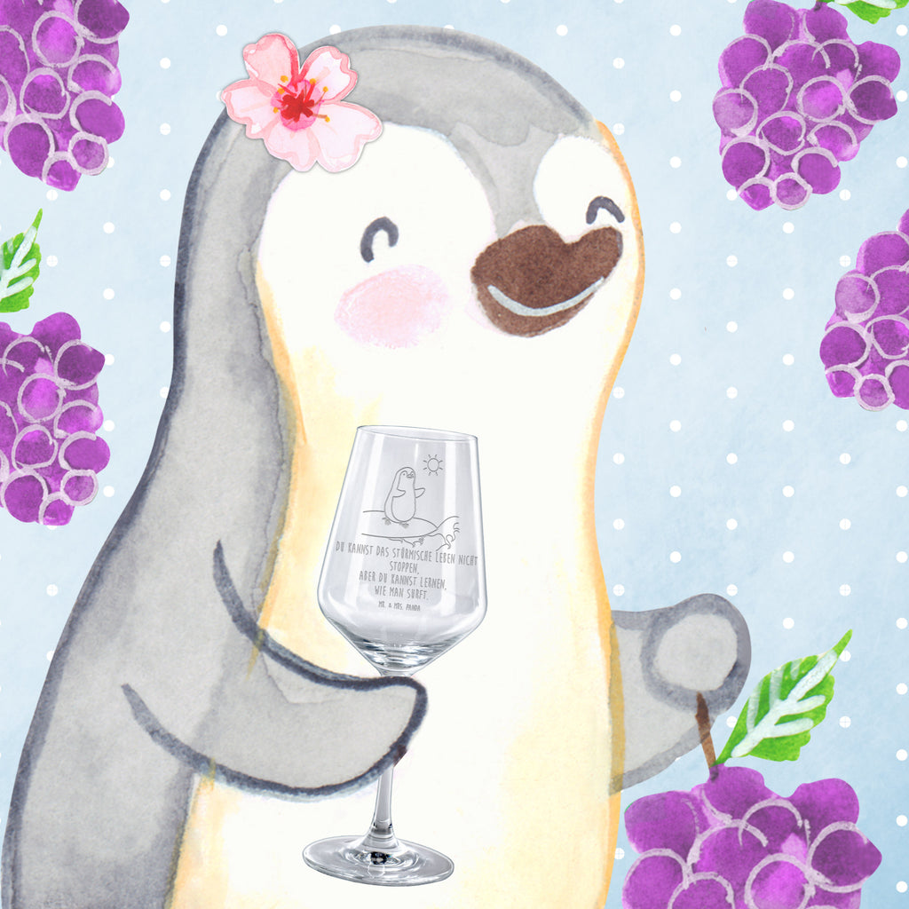 Rotwein Glas Pinguin Surfer Rotweinglas, Weinglas, Rotwein Glas, Weinglas mit Gravur, Geschenk für Weinliebhaber, Spülmaschinenfeste Weingläser, Hochwertige Weinaccessoires, Pinguin, Pinguine, surfen, Surfer, Hawaii, Urlaub, Wellen, Wellen reiten, Portugal