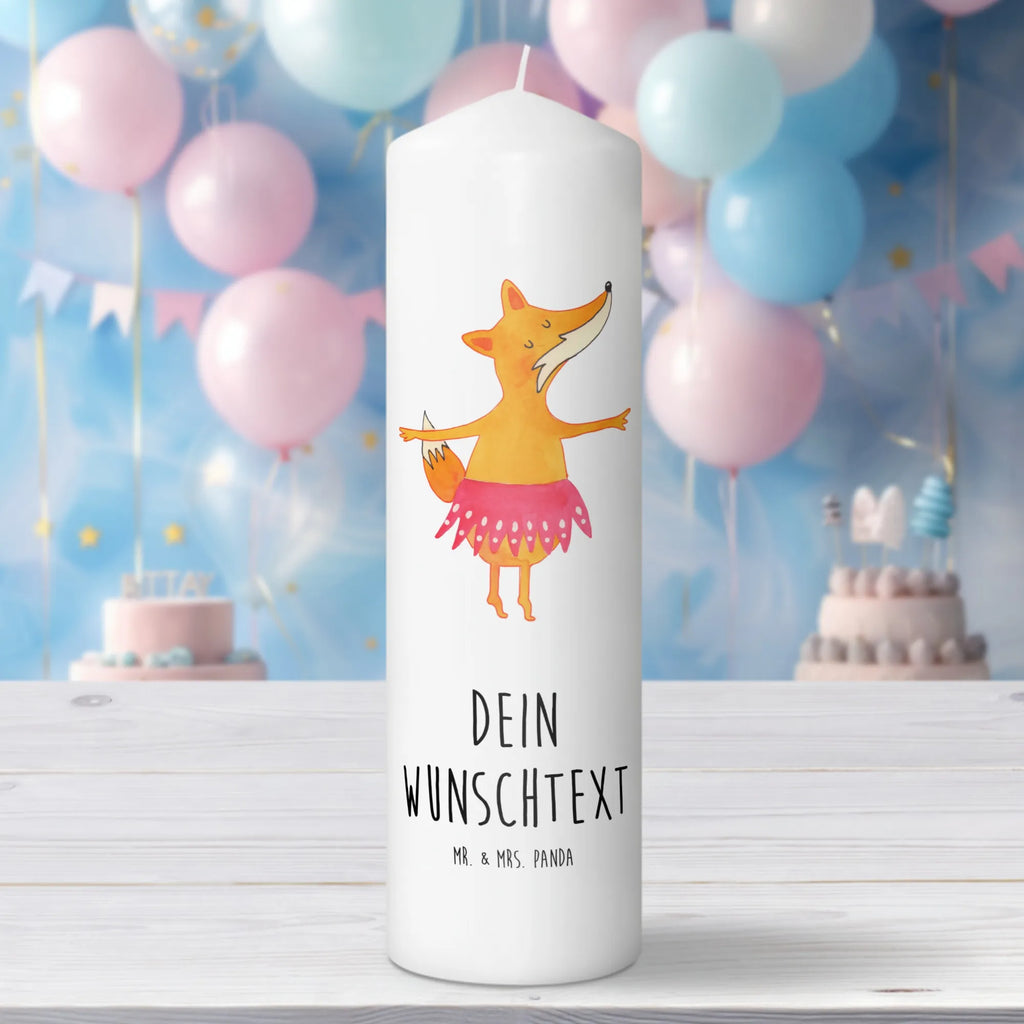 Personalisierte Kerze Fuchs Ballerina Gedenkkerze Mit Namen, Kerze Mit Namen, Kerze Mit Prägung Und Wunschname, Taufekerze Mit Namensgravur, Kerze Für Geburtstag Mit Wunschname, Bio-Kerze Mit Wunschname, Handgemachte Kerze Mit Wunschname, Outdoor-Kerze Mit Namensgravur, Duftkerze Mit Namen, Kerze Für Hochzeit Mit Namensgravur, Handgegossene Kerze Mit Namen, Kerzen-Set Mit Namensgravur, Votivkerze Mit Wunschname, Bienenwachskerze Mit Wunschname, Firmungskerze Mit Wunschname, Kerze Mit Spruch Und Namen, Teelicht Mit Namensdruck, Metall-Kerze Mit Namensgravur, Tischkerze Mit Namensdruck, Glas-Kerze Mit Wunschname, Kommunionkerze Mit Namen, Stumpenkerze Mit Namensgravur, Laternenkerze Mit Namensdruck, Holz-Kerze Mit Namen, Streukerze Mit Namensdruck, Andachtskerze Mit Namensgravur, Stabkerze Mit Gravur, Personalisierte Kerze, Sojawachskerze Mit Namensdruck, Trauerkerze Mit Namen, Adventskerze Mit Wunschname, Schwimmkerze Mit Namen, Gastgeschenk Kerze Mit Namen, LED-Kerze Mit Wunschname, Gartenkerze Mit Namen, Blockkerze Mit Namensdruck, Tafelkerze Mit Wunschname, Grabkerze Mit Namensgravur, Osterkerze Mit Namen, Weihnachtskerze Mit Namensgravur, Fair-Trade-Kerze Mit Namensgravur, Stearinkerze Mit Gravur, Fuchs, Tanzen, Tänzerin, Geburtstag, Füchsin, Füchse, Ballerina, Ballett, Party, Einladung, Fuchs Spruch