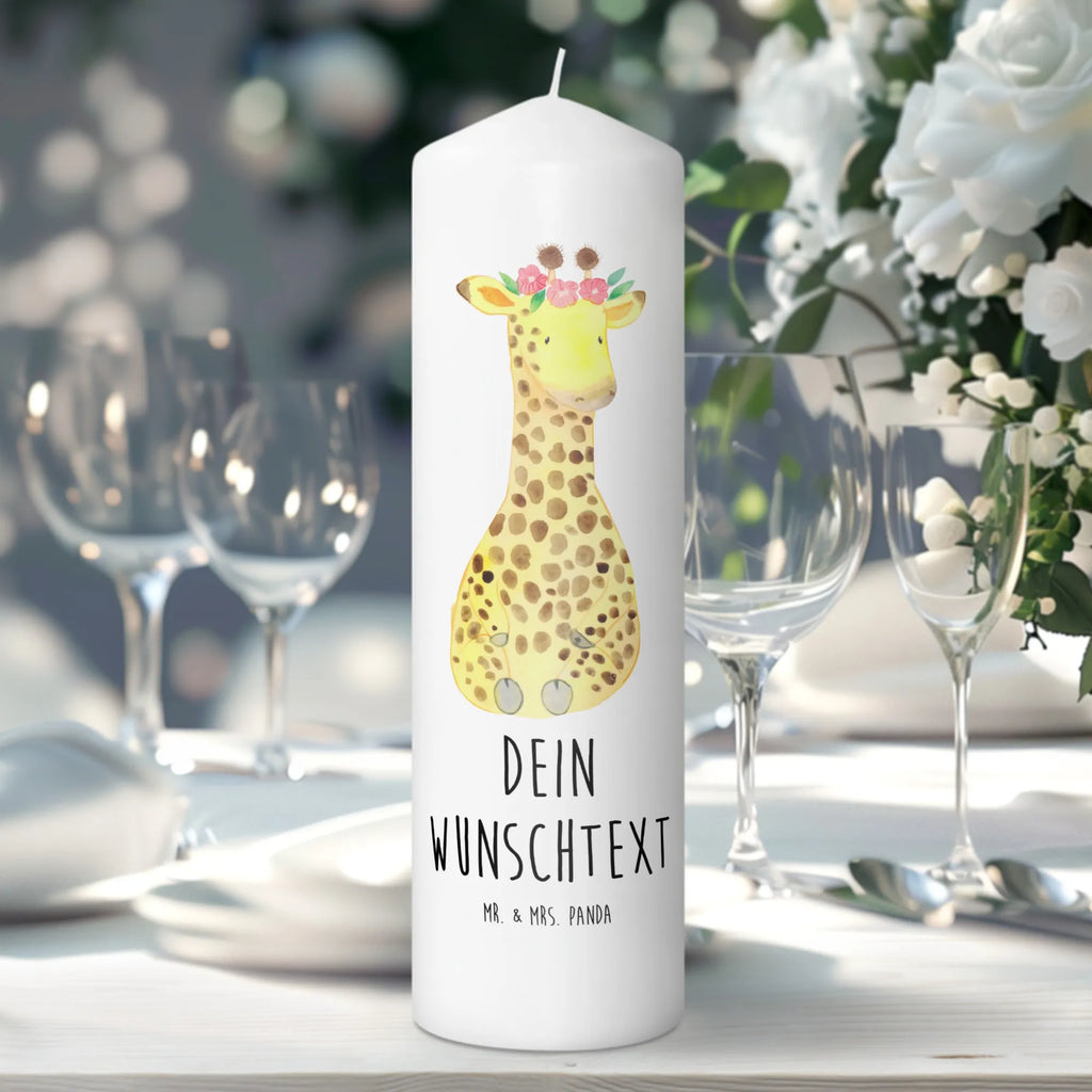 Personalisierte Kerze Giraffe Blumenkranz Tischkerze Mit Namensdruck, LED-Kerze Mit Wunschname, Bienenwachskerze Mit Wunschname, Gastgeschenk Kerze Mit Namen, Kommunionkerze Mit Namen, Teelicht Mit Namensdruck, Osterkerze Mit Namen, Glas-Kerze Mit Wunschname, Trauerkerze Mit Namen, Andachtskerze Mit Namensgravur, Laternenkerze Mit Namensdruck, Kerze Mit Namen, Kerze Mit Prägung Und Wunschname, Tafelkerze Mit Wunschname, Votivkerze Mit Wunschname, Fair-Trade-Kerze Mit Namensgravur, Metall-Kerze Mit Namensgravur, Kerze Mit Spruch Und Namen, Holz-Kerze Mit Namen, Duftkerze Mit Namen, Firmungskerze Mit Wunschname, Handgemachte Kerze Mit Wunschname, Gedenkkerze Mit Namen, Kerze Für Geburtstag Mit Wunschname, Streukerze Mit Namensdruck, Stumpenkerze Mit Namensgravur, Outdoor-Kerze Mit Namensgravur, Kerzen-Set Mit Namensgravur, Bio-Kerze Mit Wunschname, Kerze Für Hochzeit Mit Namensgravur, Gartenkerze Mit Namen, Grabkerze Mit Namensgravur, Sojawachskerze Mit Namensdruck, Stearinkerze Mit Gravur, Personalisierte Kerze, Stabkerze Mit Gravur, Handgegossene Kerze Mit Namen, Weihnachtskerze Mit Namensgravur, Blockkerze Mit Namensdruck, Taufekerze Mit Namensgravur, Schwimmkerze Mit Namen, Adventskerze Mit Wunschname, Afrika, Wildtiere, Selbstliebe, Giraffe, Abenteurer, Blumenkranz, Freundin