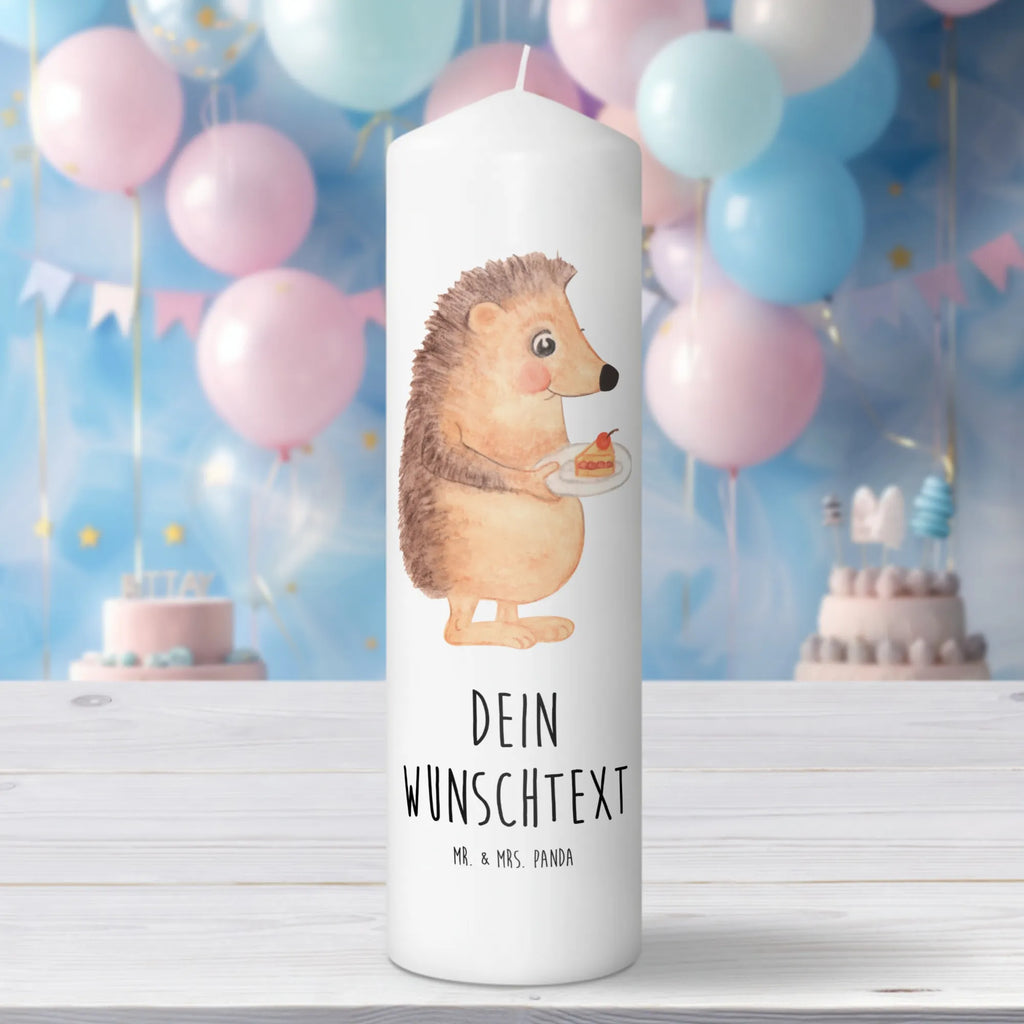 Personalisierte Kerze Igel mit Kuchenstück Kerze Für Hochzeit Mit Namensgravur, Bio-Kerze Mit Wunschname, Adventskerze Mit Wunschname, Kerze Für Geburtstag Mit Wunschname, Glas-Kerze Mit Wunschname, Firmungskerze Mit Wunschname, Trauerkerze Mit Namen, Duftkerze Mit Namen, Kerzen-Set Mit Namensgravur, Osterkerze Mit Namen, Personalisierte Kerze, Kerze Mit Namen, Kerze Mit Prägung Und Wunschname, Handgemachte Kerze Mit Wunschname, Fair-Trade-Kerze Mit Namensgravur, Gartenkerze Mit Namen, Metall-Kerze Mit Namensgravur, Stearinkerze Mit Gravur, Blockkerze Mit Namensdruck, Taufekerze Mit Namensgravur, Holz-Kerze Mit Namen, Grabkerze Mit Namensgravur, Votivkerze Mit Wunschname, Bienenwachskerze Mit Wunschname, Weihnachtskerze Mit Namensgravur, Streukerze Mit Namensdruck, Tafelkerze Mit Wunschname, Andachtskerze Mit Namensgravur, Kerze Mit Spruch Und Namen, Schwimmkerze Mit Namen, Sojawachskerze Mit Namensdruck, Tischkerze Mit Namensdruck, Laternenkerze Mit Namensdruck, Kommunionkerze Mit Namen, Outdoor-Kerze Mit Namensgravur, Teelicht Mit Namensdruck, Stabkerze Mit Gravur, Handgegossene Kerze Mit Namen, Gastgeschenk Kerze Mit Namen, LED-Kerze Mit Wunschname, Gedenkkerze Mit Namen, Stumpenkerze Mit Namensgravur, Tiermotive, Gute Laune, lustige Sprüche, Tiere, Geburtstagskuchen, Backen Geschenk, Torte, Einladung Party, Kuchen backen, Kuchen, Essen Spruch, Igel