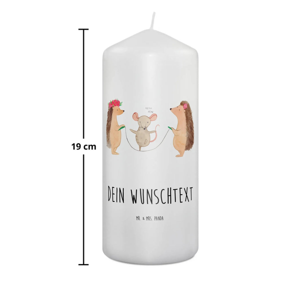 Personalisierte Kerze Igel Seilhüpfen Osterkerze Mit Namen, Gastgeschenk Kerze Mit Namen, Bio-Kerze Mit Wunschname, Kommunionkerze Mit Namen, Weihnachtskerze Mit Namensgravur, Firmungskerze Mit Wunschname, Outdoor-Kerze Mit Namensgravur, LED-Kerze Mit Wunschname, Sojawachskerze Mit Namensdruck, Adventskerze Mit Wunschname, Handgemachte Kerze Mit Wunschname, Kerze Mit Spruch Und Namen, Tischkerze Mit Namensdruck, Stearinkerze Mit Gravur, Trauerkerze Mit Namen, Grabkerze Mit Namensgravur, Andachtskerze Mit Namensgravur, Metall-Kerze Mit Namensgravur, Gedenkkerze Mit Namen, Gartenkerze Mit Namen, Stumpenkerze Mit Namensgravur, Schwimmkerze Mit Namen, Bienenwachskerze Mit Wunschname, Fair-Trade-Kerze Mit Namensgravur, Votivkerze Mit Wunschname, Kerzen-Set Mit Namensgravur, Kerze Für Geburtstag Mit Wunschname, Personalisierte Kerze, Teelicht Mit Namensdruck, Glas-Kerze Mit Wunschname, Kerze Für Hochzeit Mit Namensgravur, Kerze Mit Namen, Handgegossene Kerze Mit Namen, Laternenkerze Mit Namensdruck, Taufekerze Mit Namensgravur, Blockkerze Mit Namensdruck, Kerze Mit Prägung Und Wunschname, Tafelkerze Mit Wunschname, Holz-Kerze Mit Namen, Duftkerze Mit Namen, Stabkerze Mit Gravur, Streukerze Mit Namensdruck, Lustige Sprüche, Tiere, Tiermotive, Gute Laune, Seilspringen, Igel, Kindergarten, Kinder, Maus, Seilhüpfen